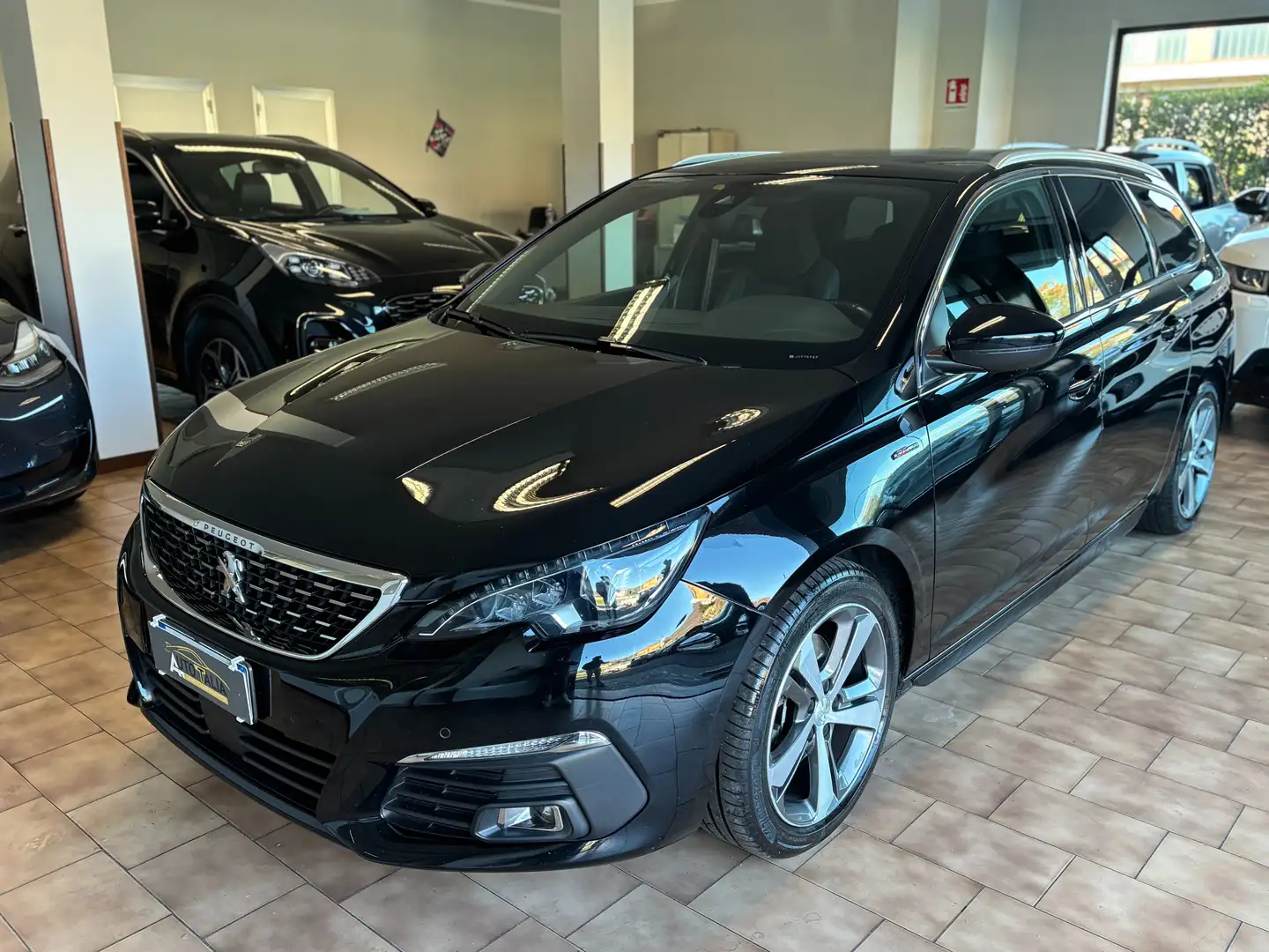 Peugeot 308 SW 2.0 bluehdi Gt Line s*CINGHIA FATTA 147000KM* Zwart - 1