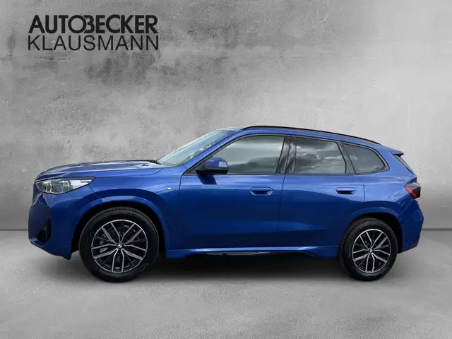 BMW X1 view 3