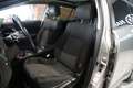 Toyota Avensis Wagon 2.0 D-4D Business + TREKHAAK / CAMERA / PANO Grijs - thumbnail 8