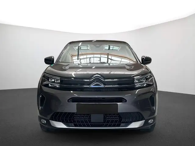 Citroen C5 Aircross view 3