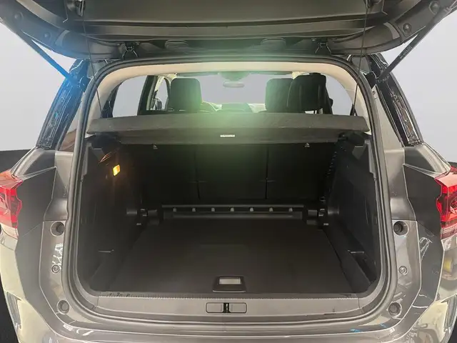 Citroen C5 Aircross view 8