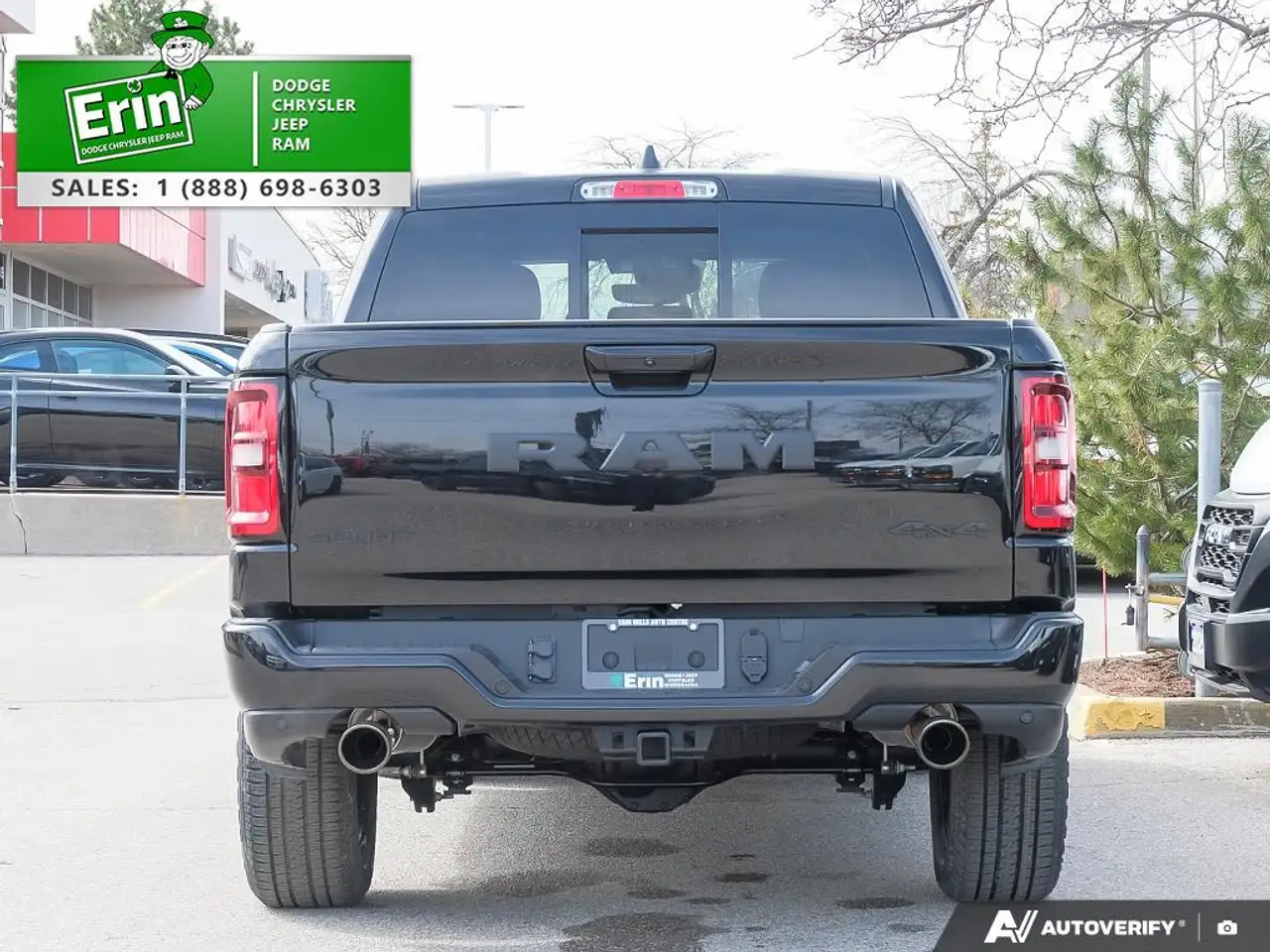 RAM 1500 снимка RAM 1500