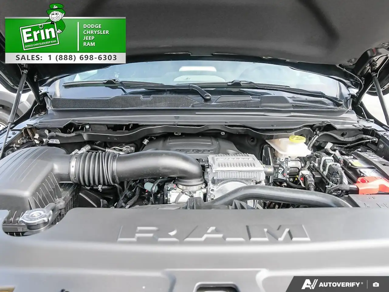 RAM 1500 снимка RAM 1500