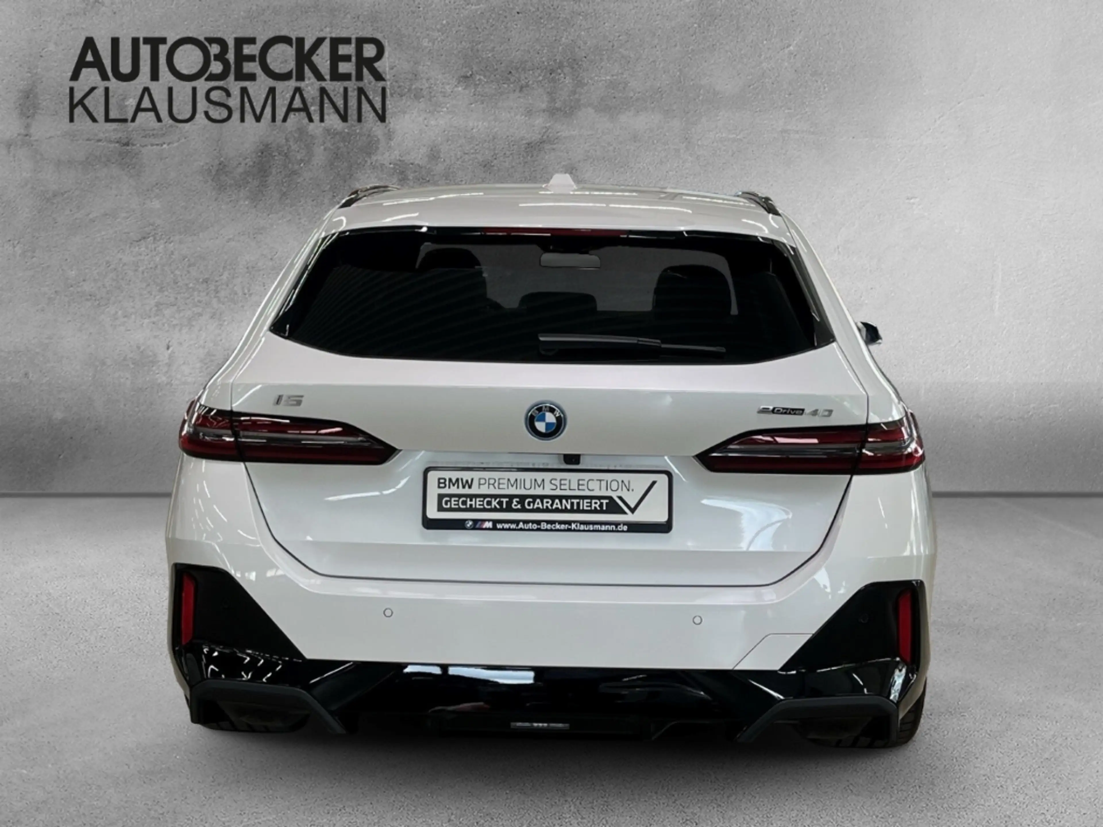 BMW i5 eDrive40 TOURING *M SPORT PRO* 20''LC PROF ACC PDC — photo 6