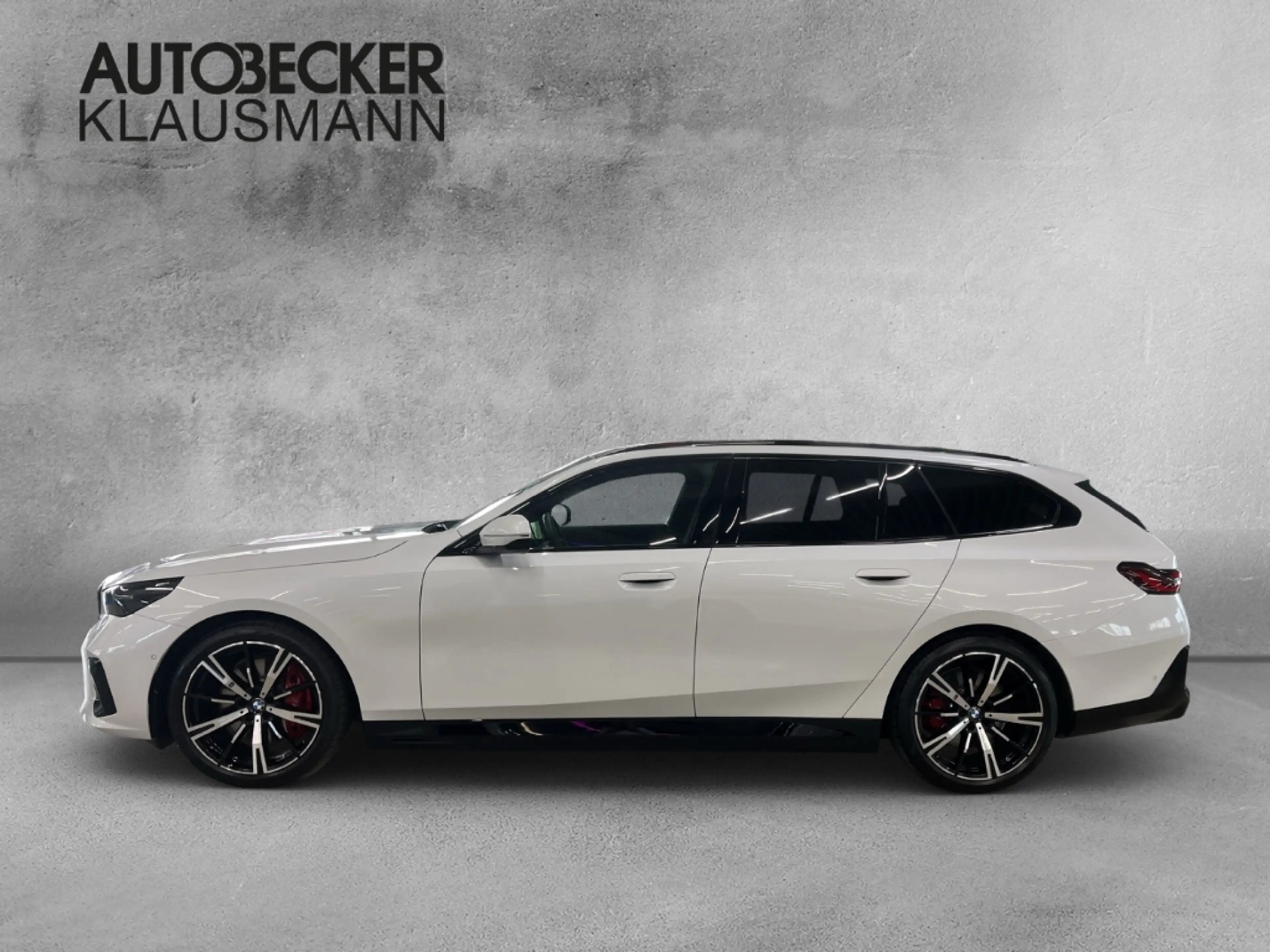 BMW i5 eDrive40 TOURING *M SPORT PRO* 20''LC PROF ACC PDC — photo 3