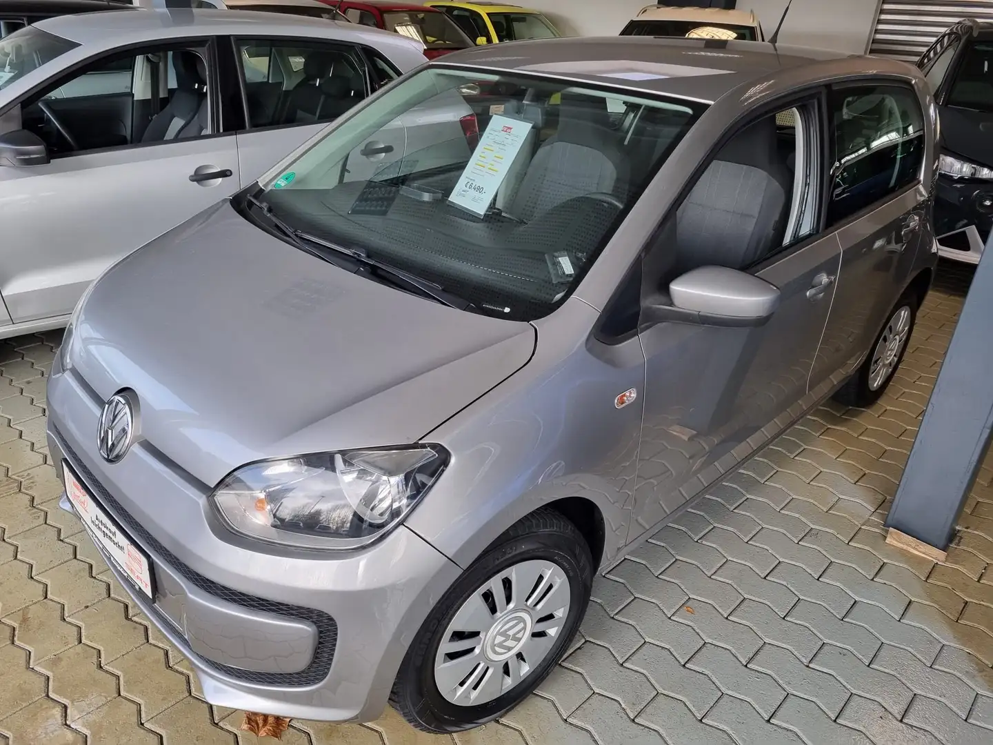Volkswagen up! move up! Gris - 1