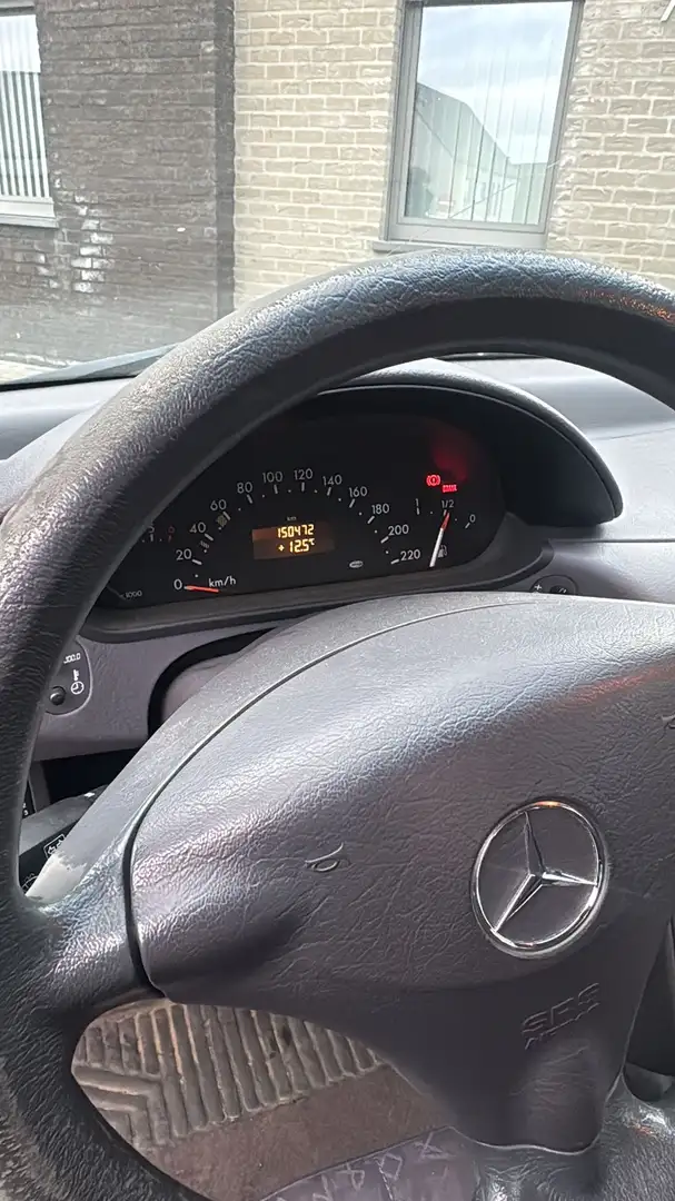 Mercedes-Benz A 140 Classic - 1