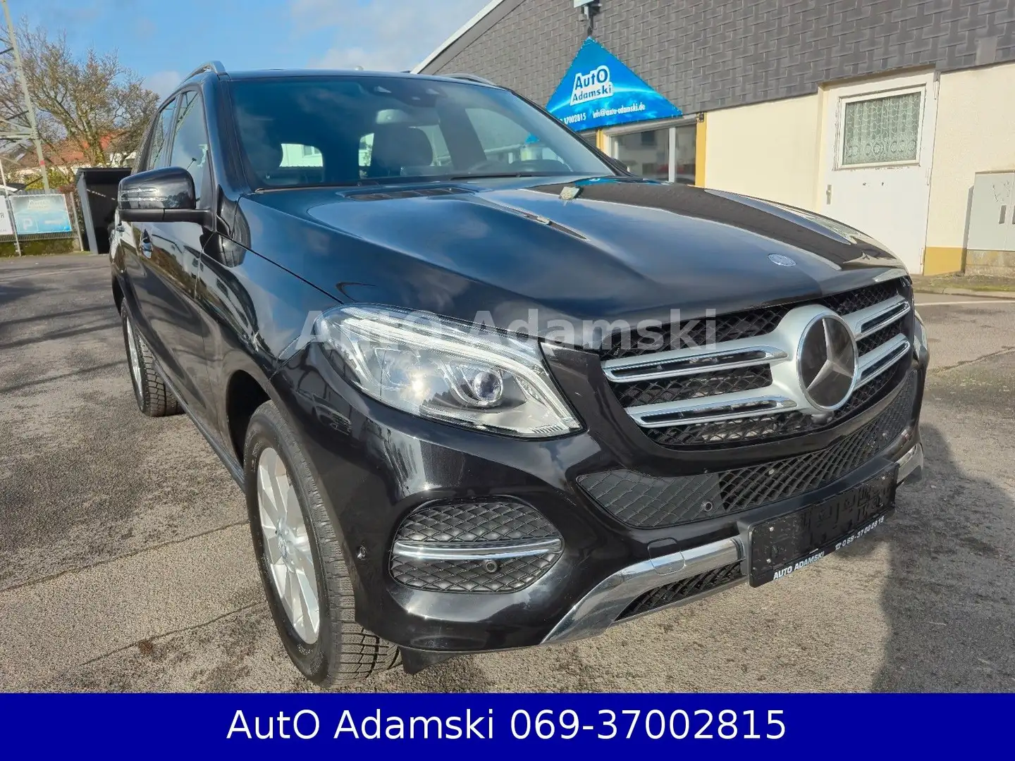 Mercedes-Benz GLE 350 d 4Matic 1.Hand HUD SHD 360° AHK 83tkm Schwarz - 1