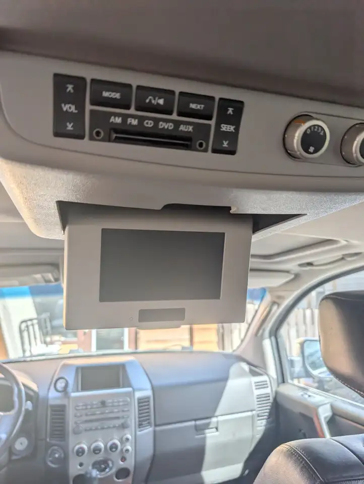 Infiniti QX56 снимка Infiniti QX56