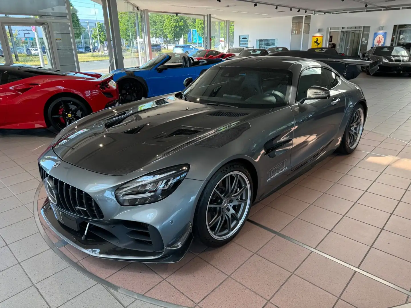 Mercedes-Benz AMG GT PRO  TIKT PERFORMANCE Gris - 2