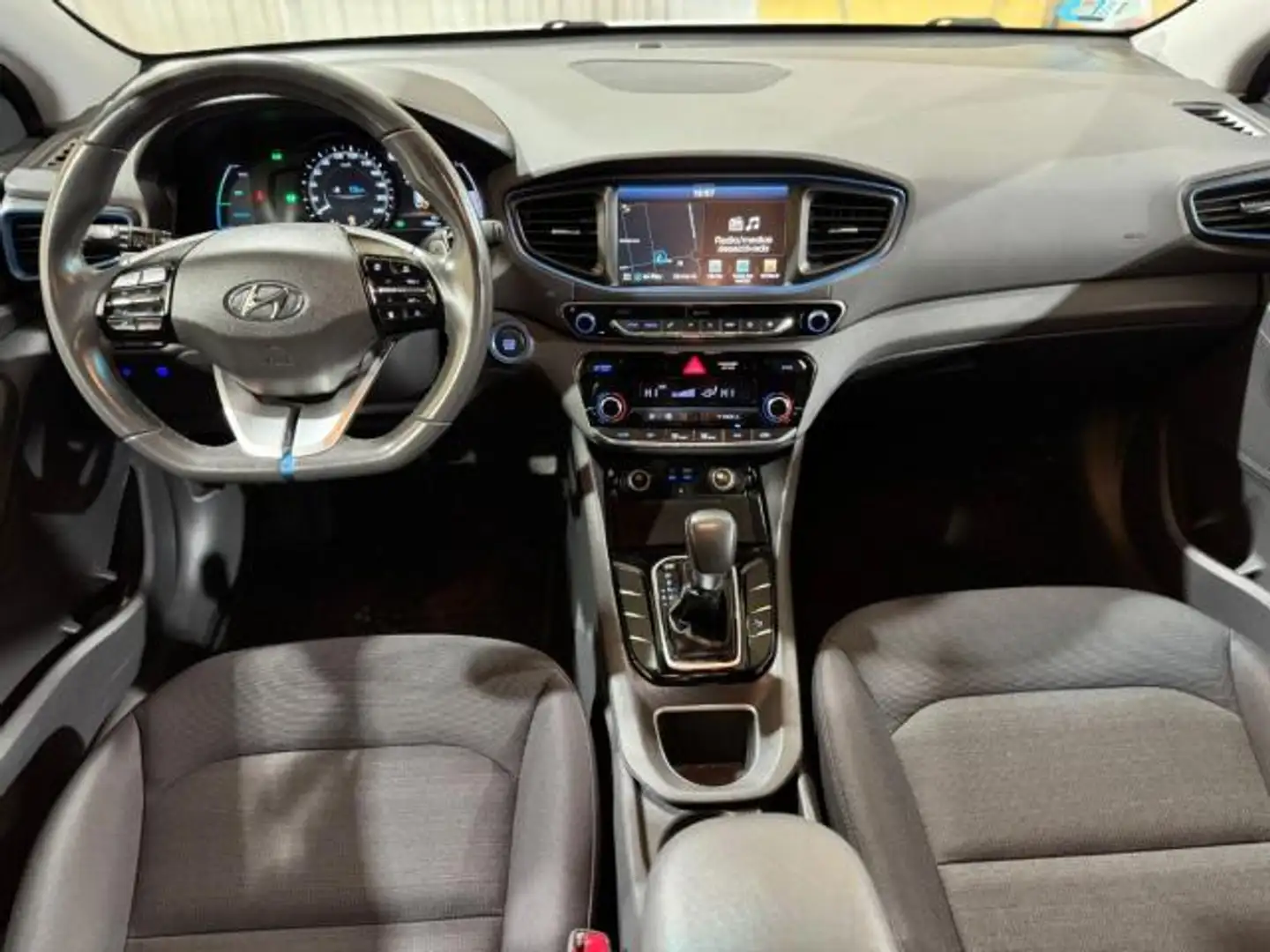 Hyundai IONIQ Híbrido 1.6 GDI 104 kW (141 CV) 6DCT Tecno Blanc - 2