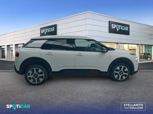 Citroen C4 Cactus view 4