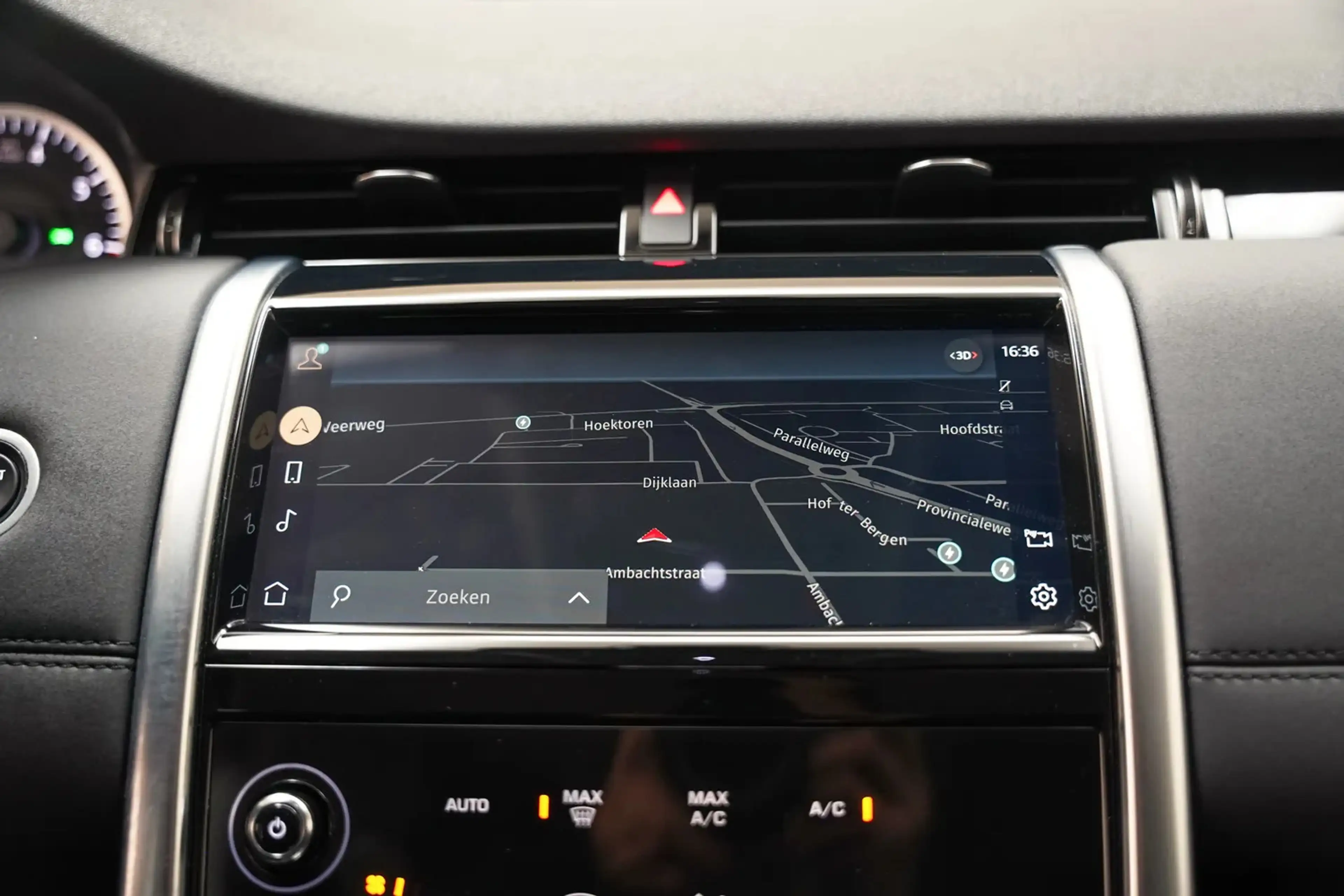 Land Rover Discovery Sport 1.5 P300e AWD S [ LED Leder Stoeleverwarming 360°c — photo 7