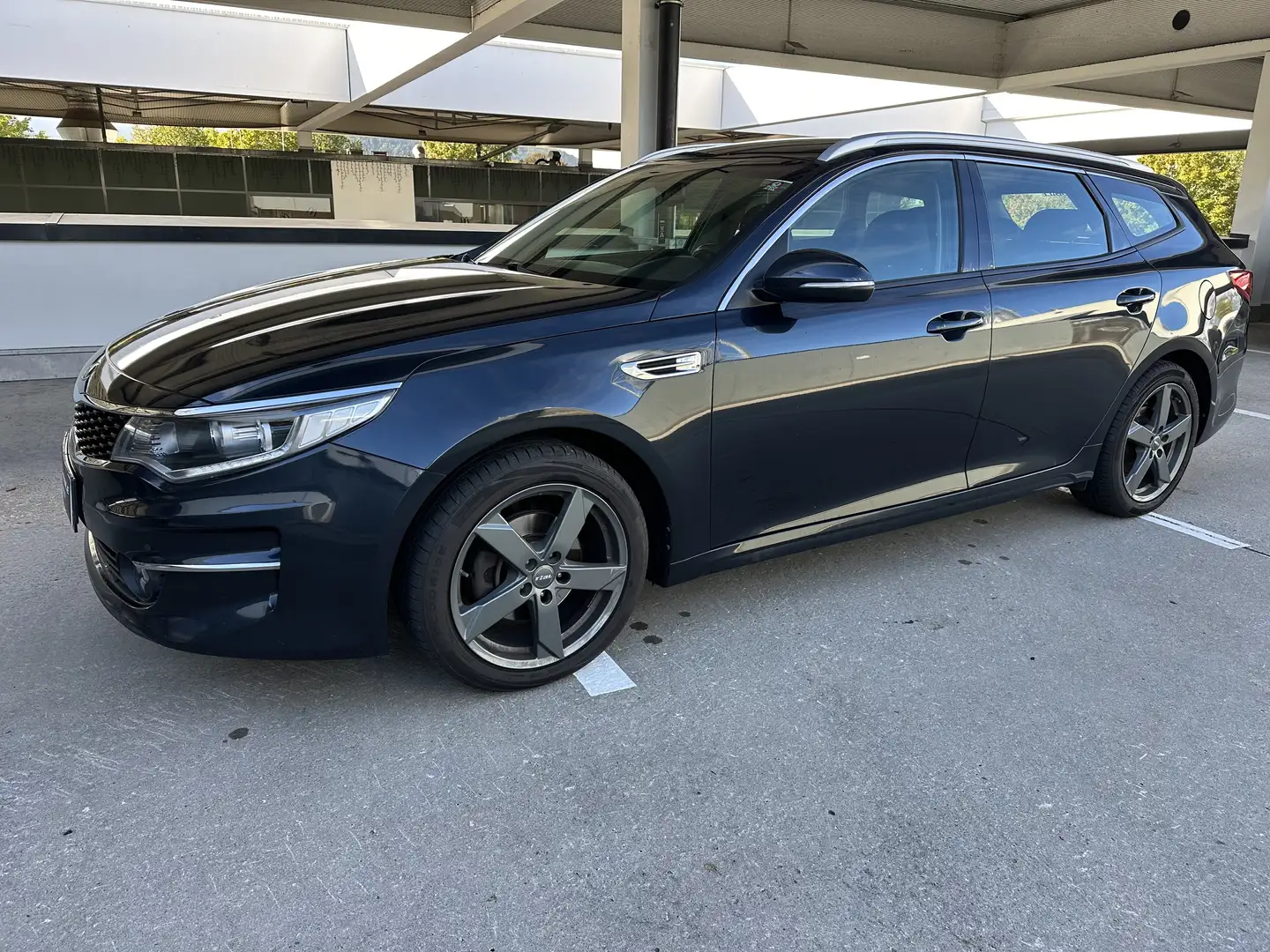 Kia Optima Edition 7 Blau - 2