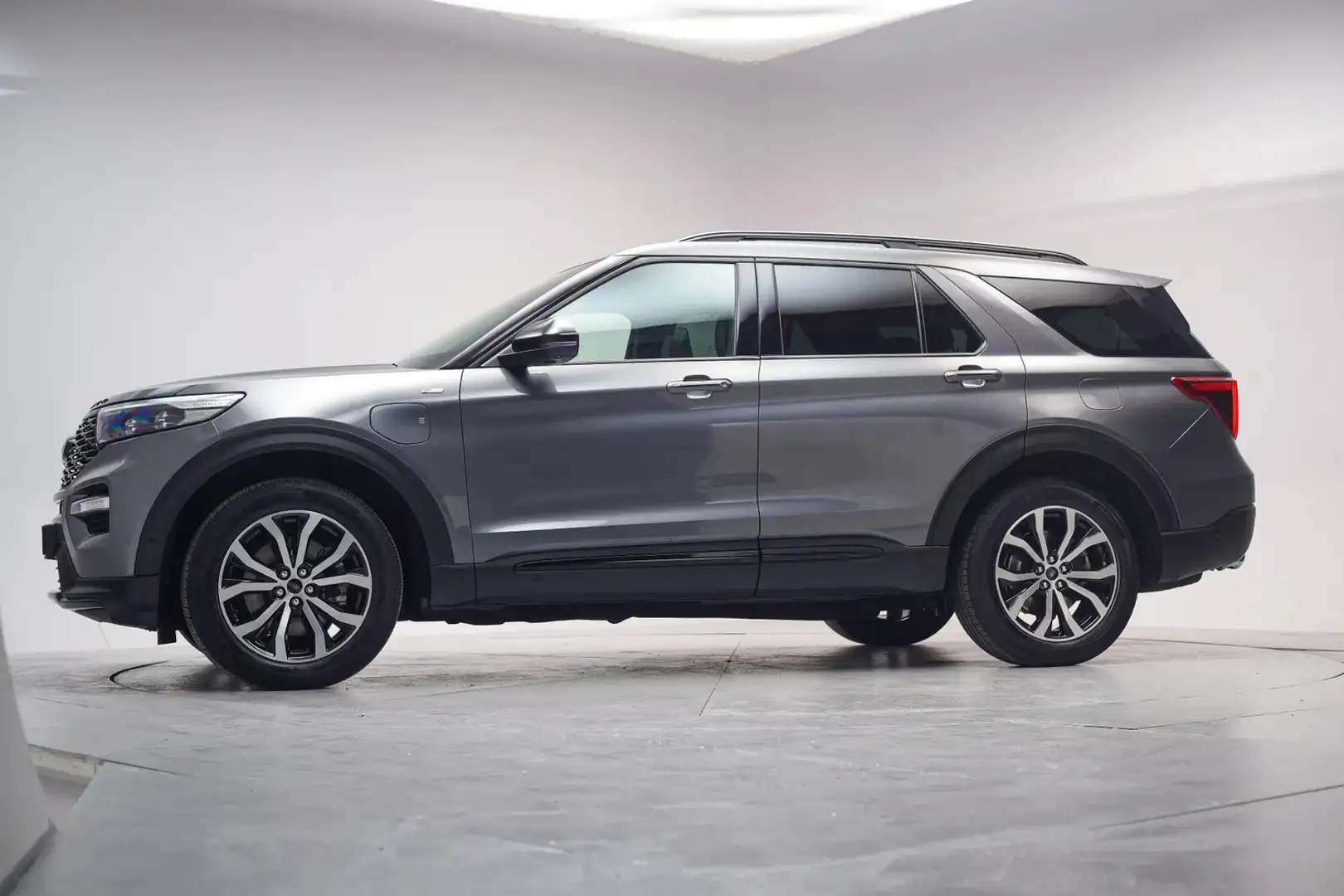 Ford Explorer 3.0 V6 PHEV ST-Line 7-Pers Aut. [ Panorama B&O Led Gris - 2