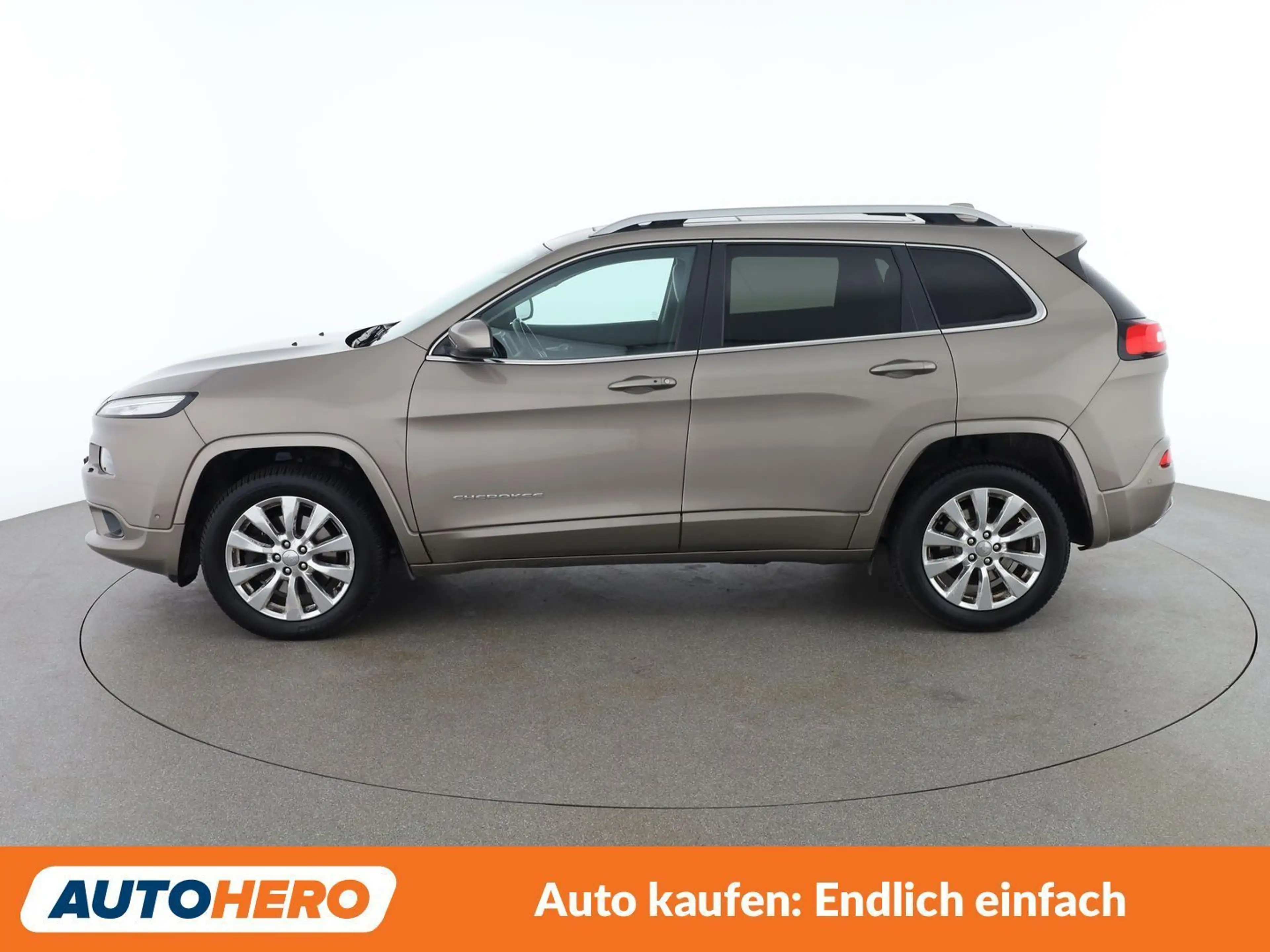 Jeep Cherokee 2.2 M-Jet Overland 4WD — photo 3