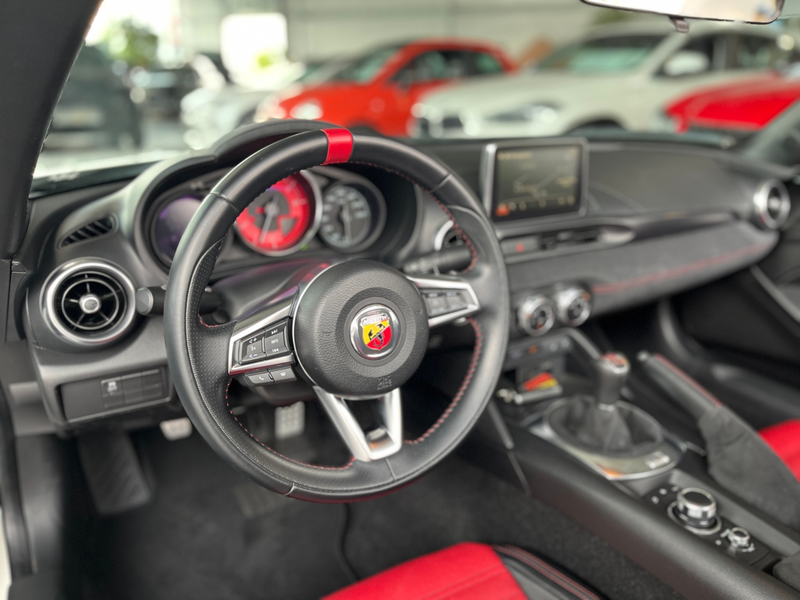 Abarth 124 Spider Turismo LED DAB LEDER NAV SHZ ALU — photo 14