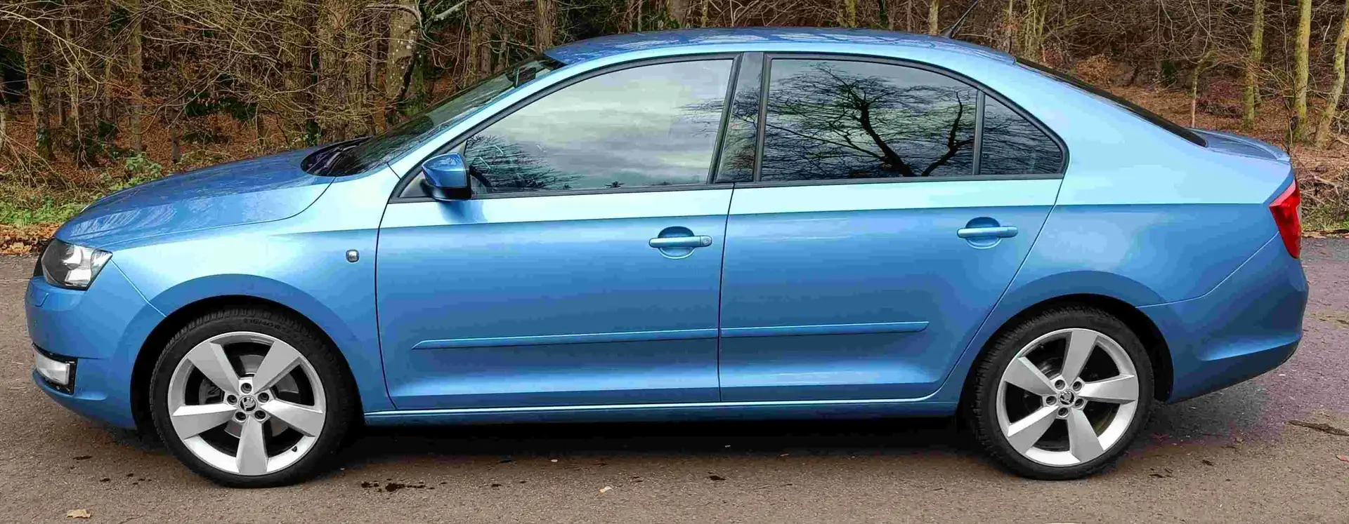 Skoda Rapid/Spaceback Rapid 1.4 TSI DSG Elegance Blau - 1