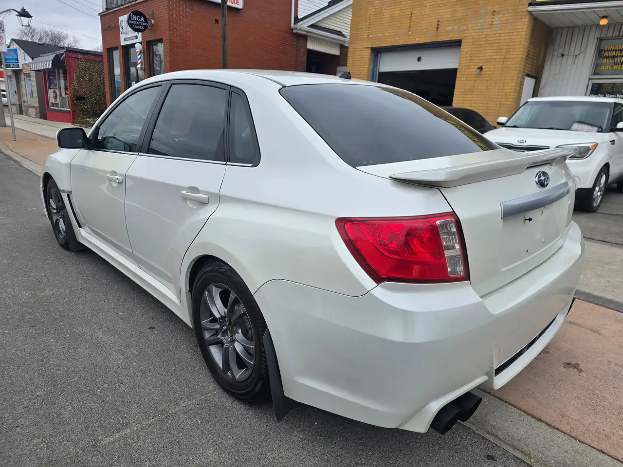 Subaru Impreza photo Subaru Impreza