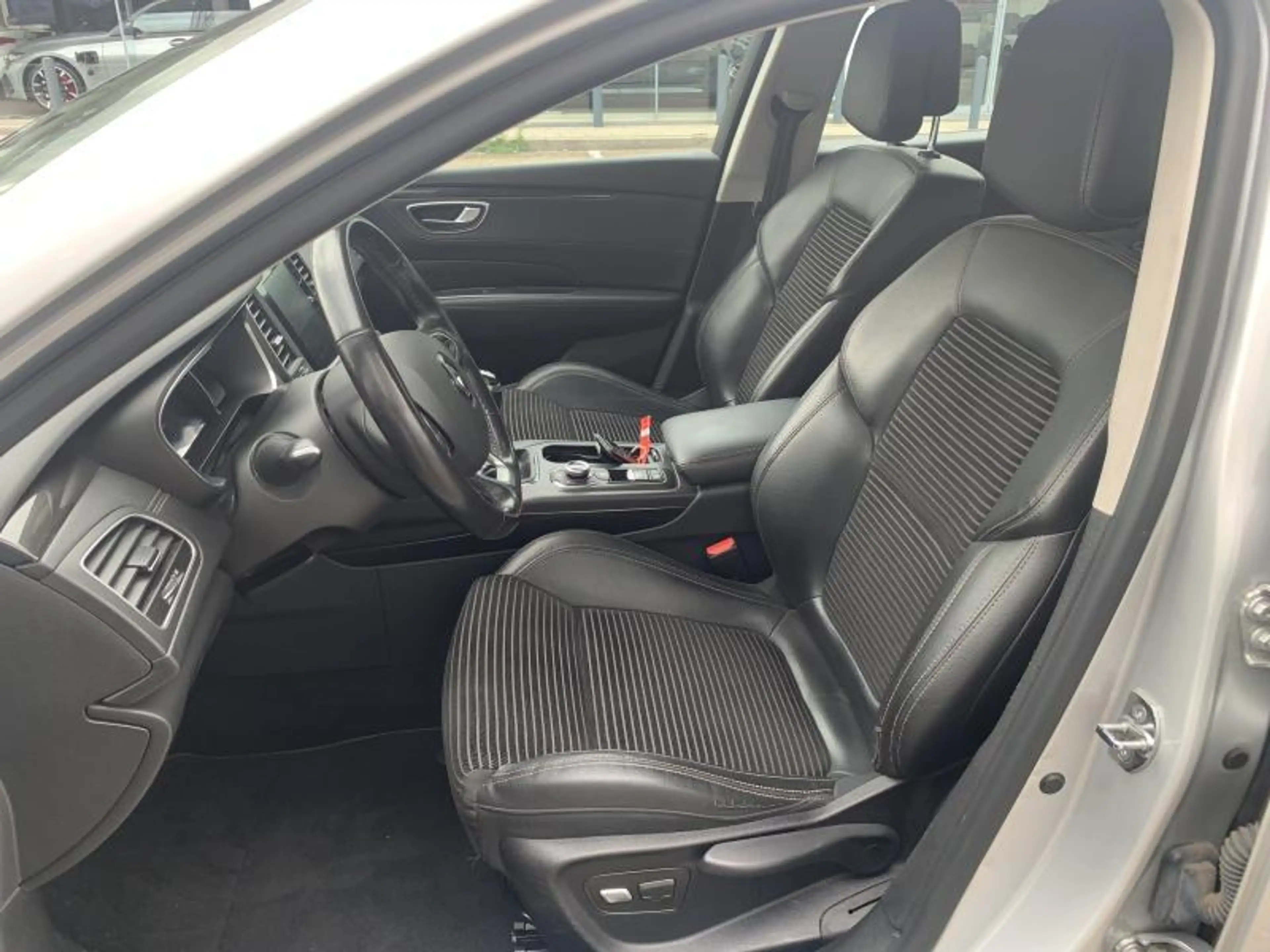 Renault Talisman Grandtour Corporate Edition — photo 6