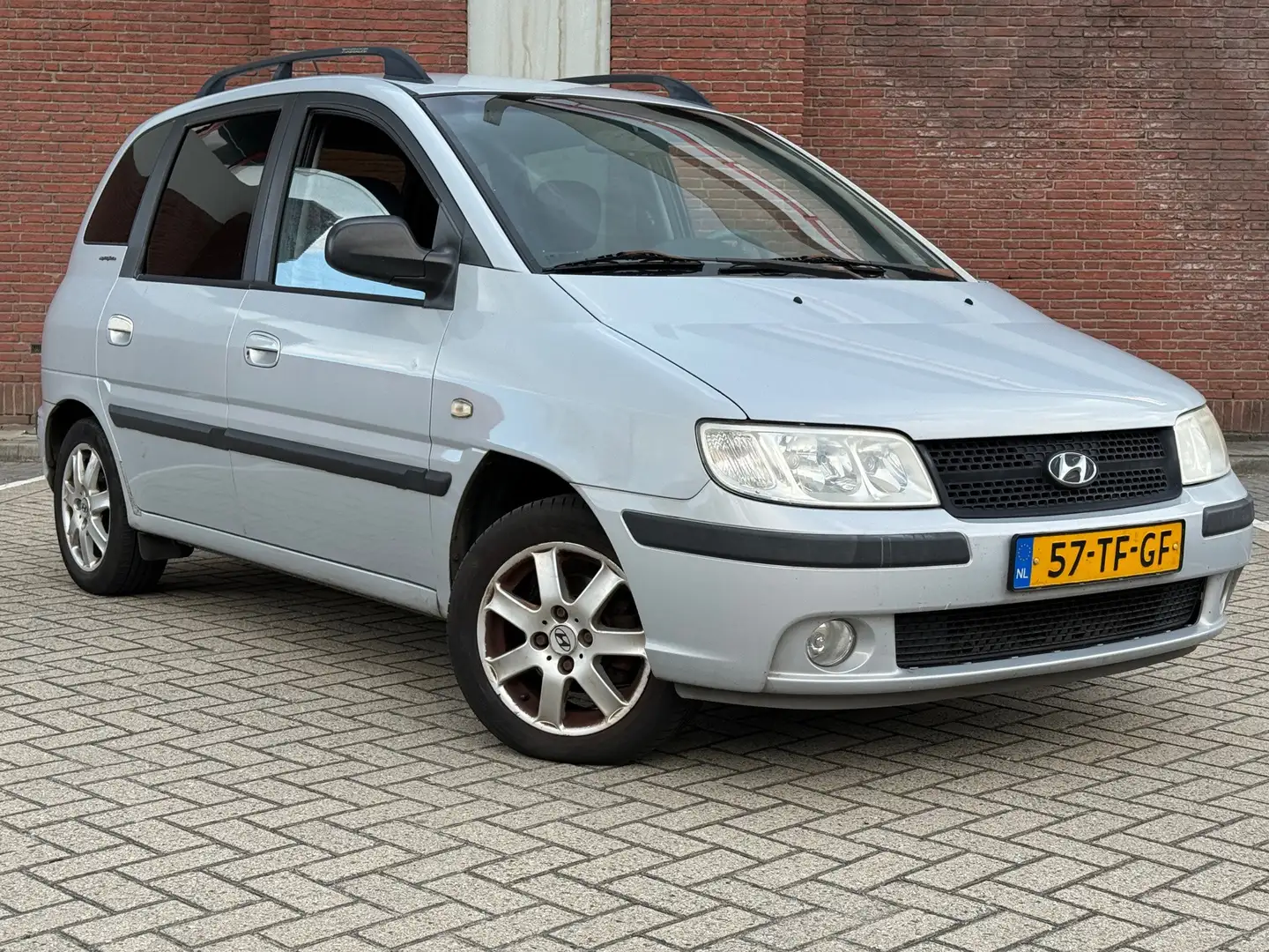 Hyundai Matrix 1.6i Dynamic|AIRCO|TREKHAAK|INRUILKOOPJE Grijs - 1