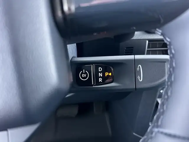 Kia PV5 Cargo view 13