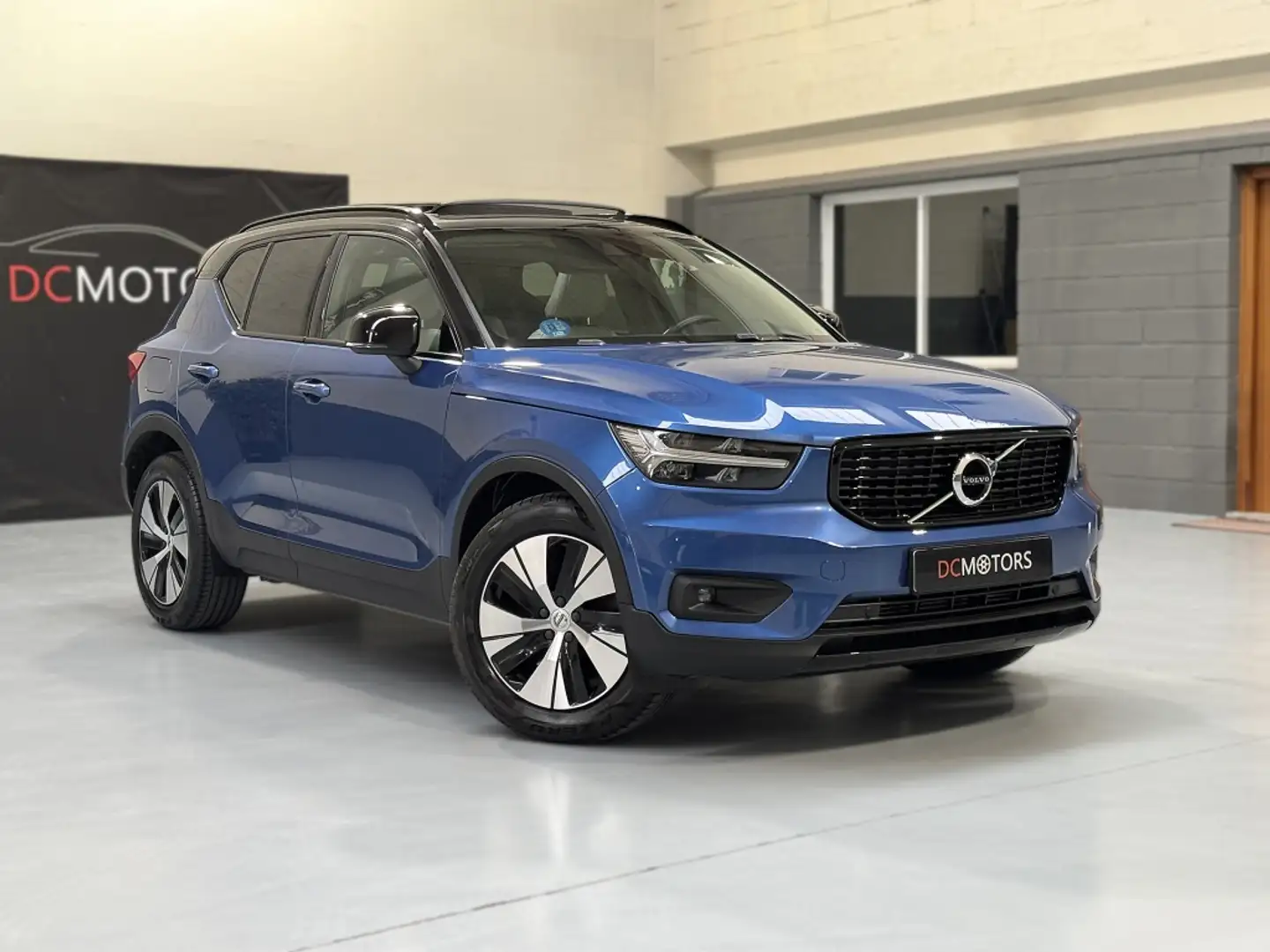 Volvo XC40 T4 Recharge R-Design Expression Aut. Bleu - 2