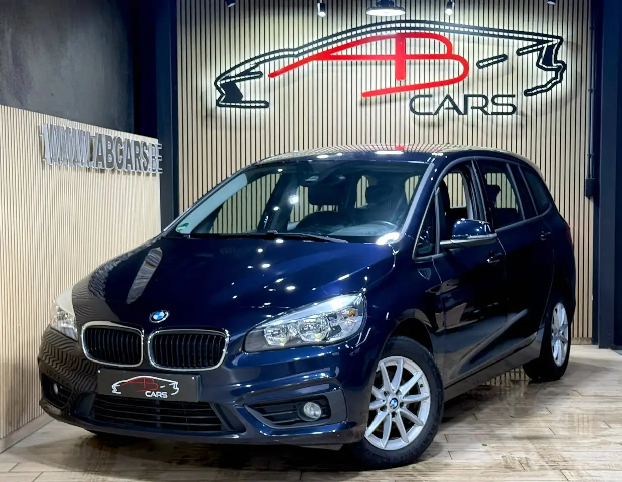 BMW 216