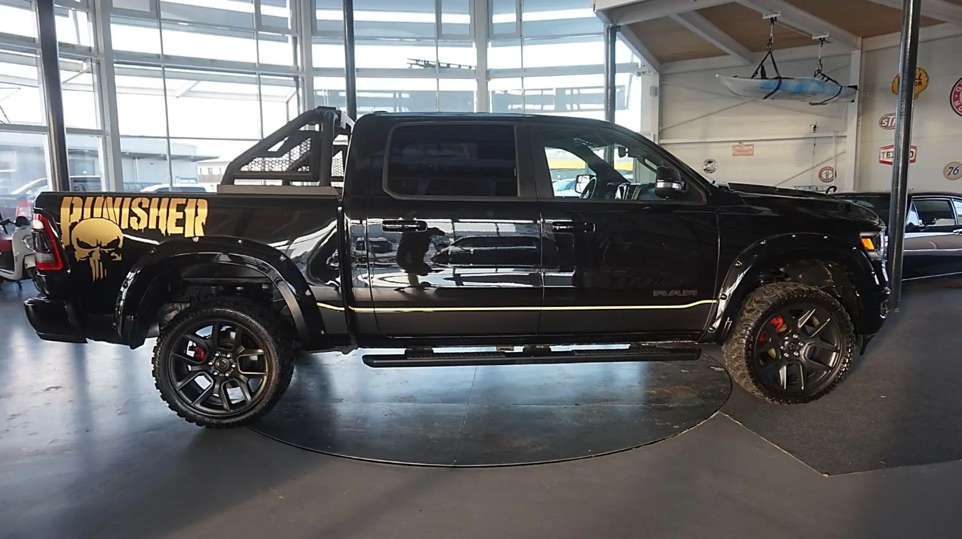 Dodge RAM 1500 V8 Limited*Panno*Navi12*Crew-Cab*4x4 Schwarz - 2