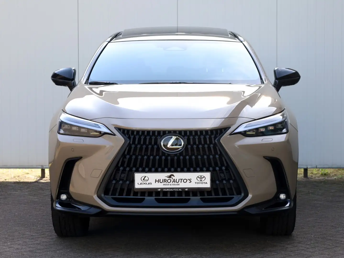 Lexus NX 450h+ AWD Overtrail | Panoramadak | 360 Camera | Trekhaa Maro - 2