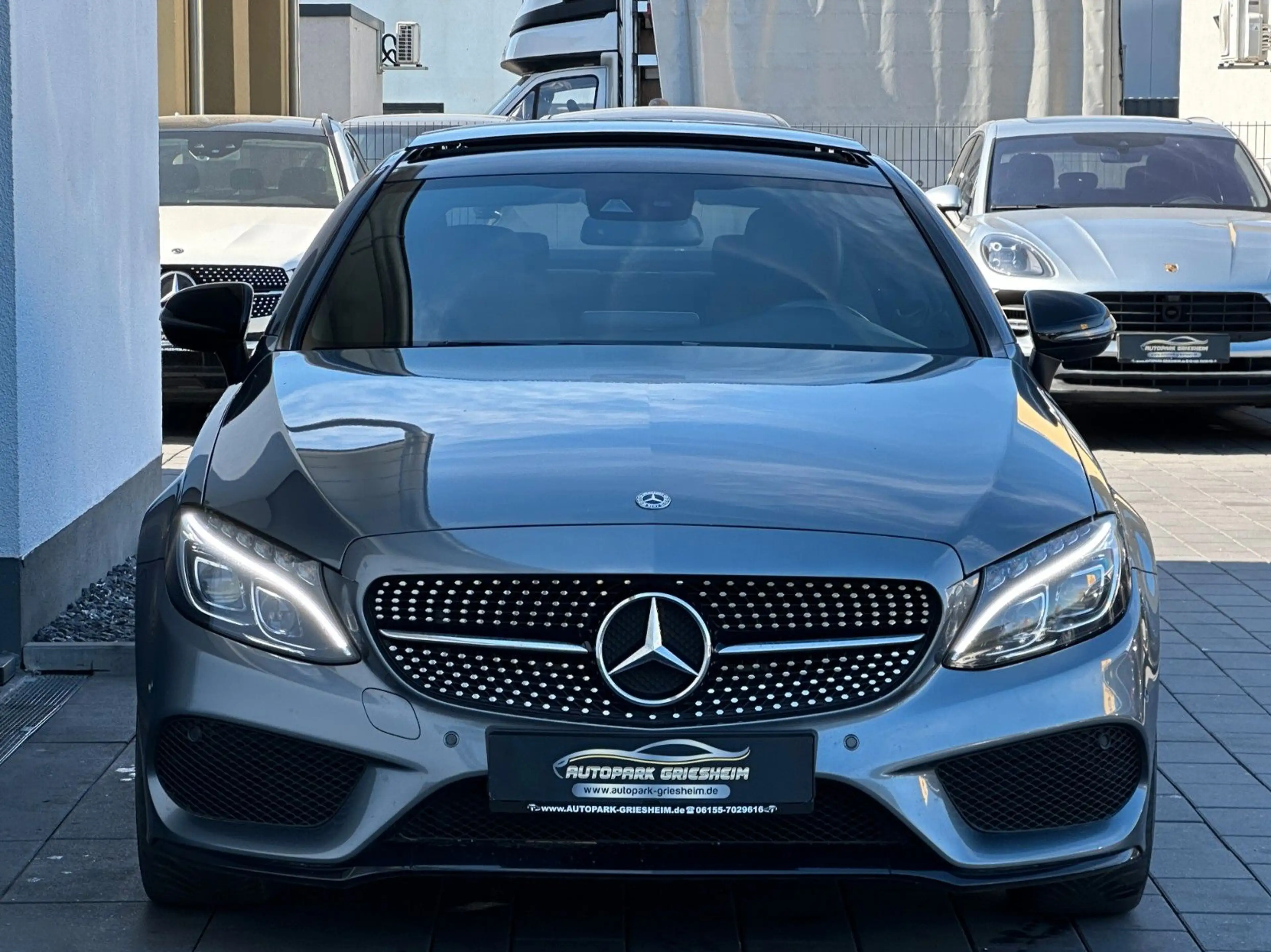 Mercedes-Benz C 400 Coupe 4Matic 9G*AMG*PANO*COMAND*KAMERA* — photo 2