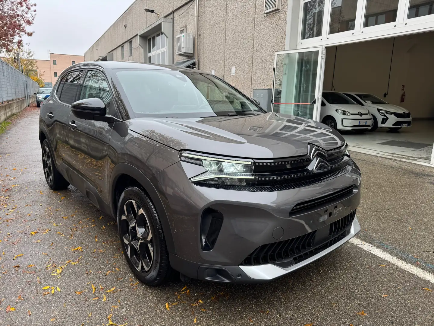Citroen C5 Aircross Puretech Plus 130CV NAVI+RETR. OTTIMO PREZZO Gris - 2