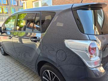 Verso 1.8i Premium 5pl.
