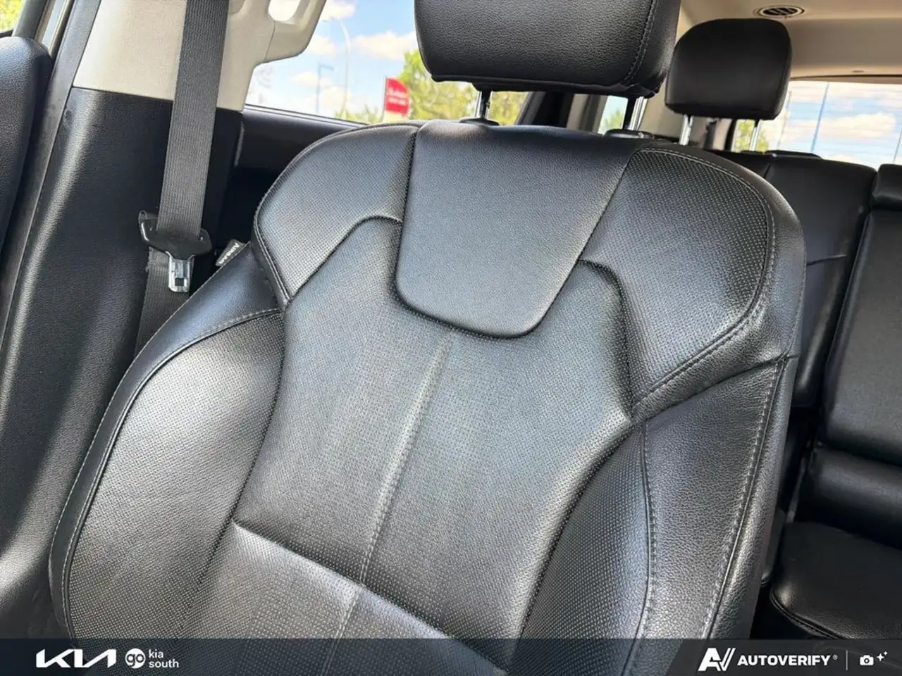 Kia Telluride снимка Kia Telluride