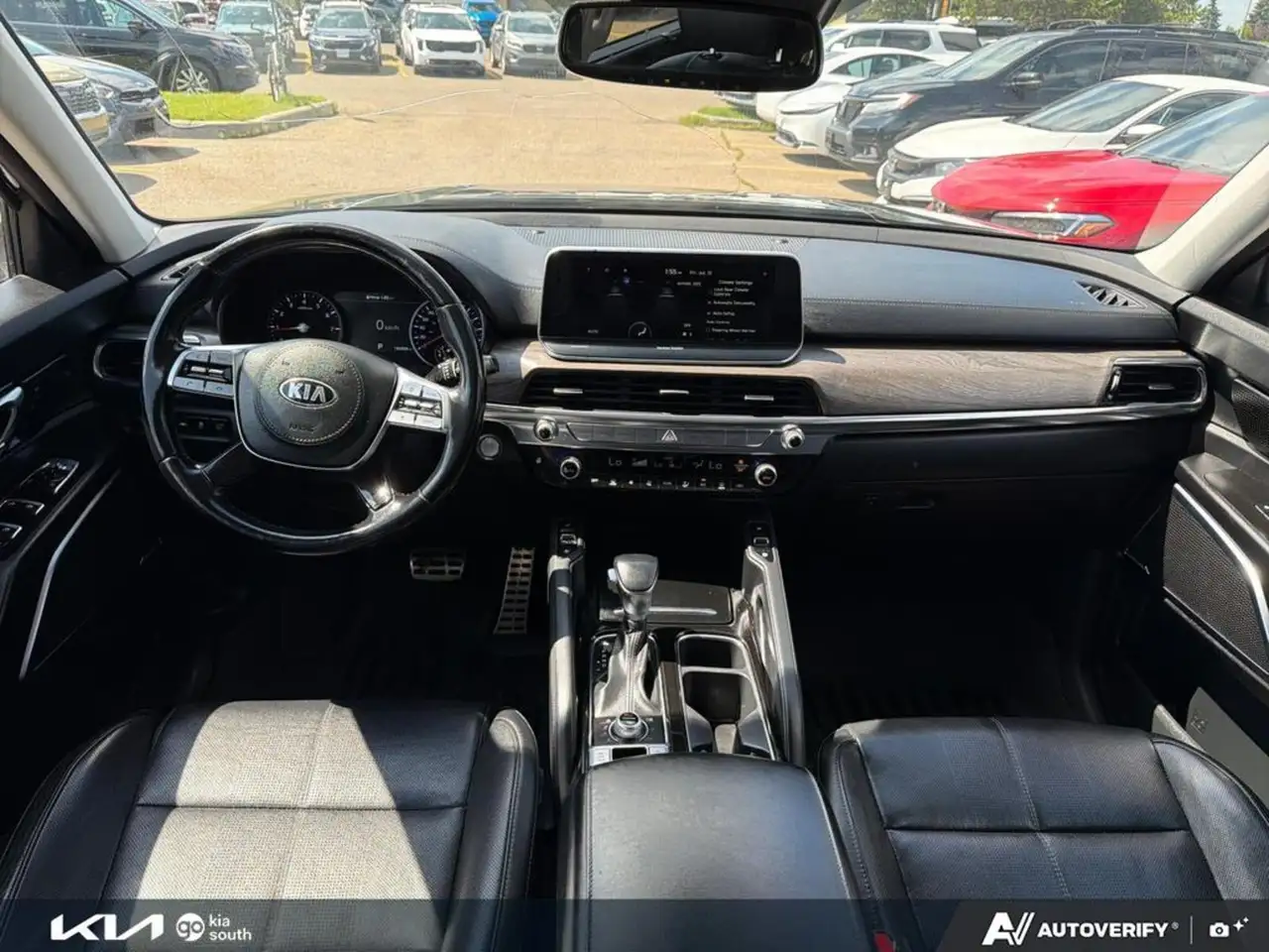 Kia Telluride снимка Kia Telluride