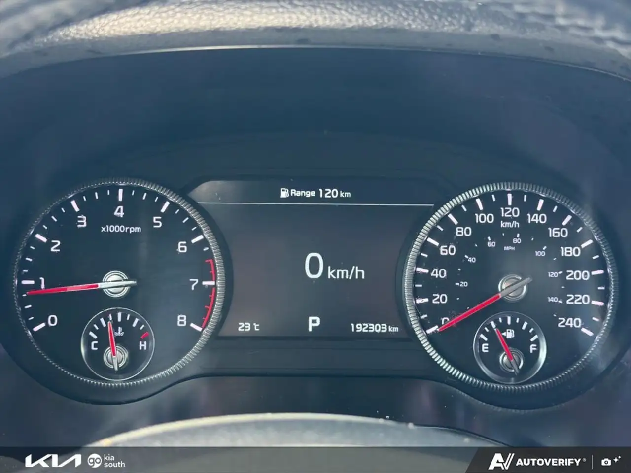 Kia Telluride снимка Kia Telluride
