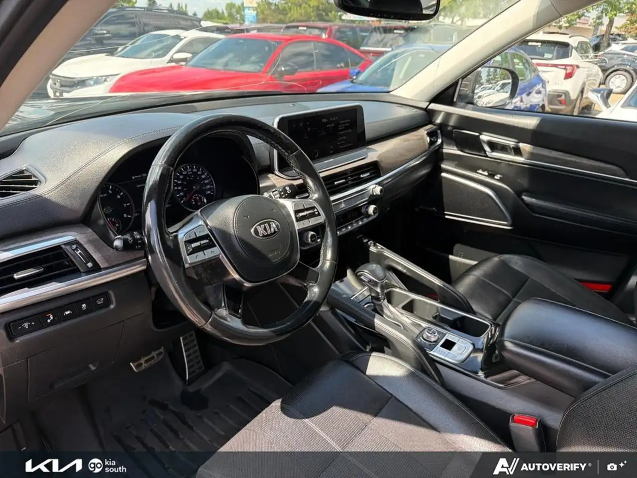Kia Telluride снимка Kia Telluride