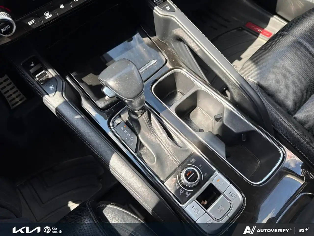 Kia Telluride снимка Kia Telluride
