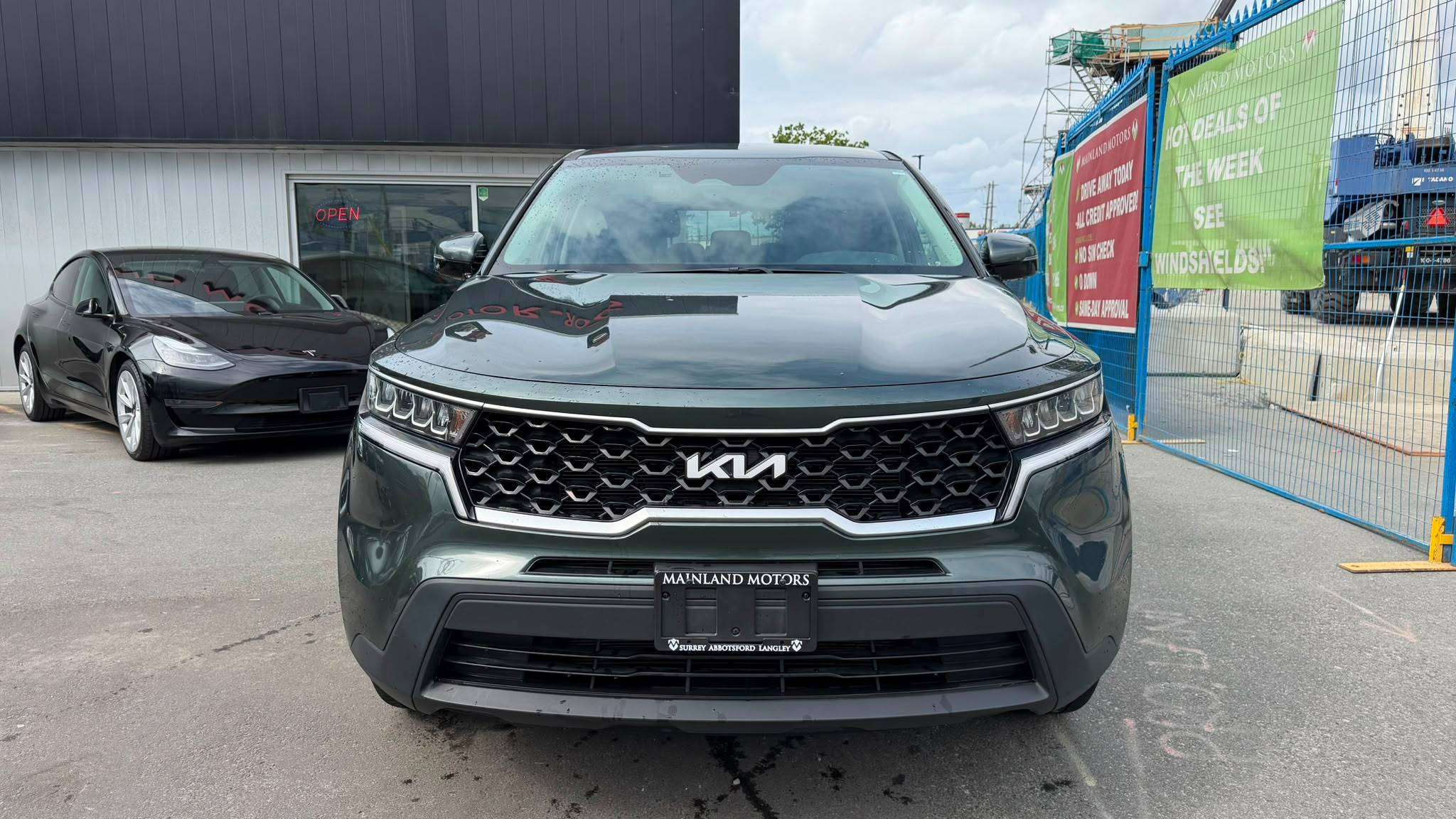 2022 Kia Sorento — view 2