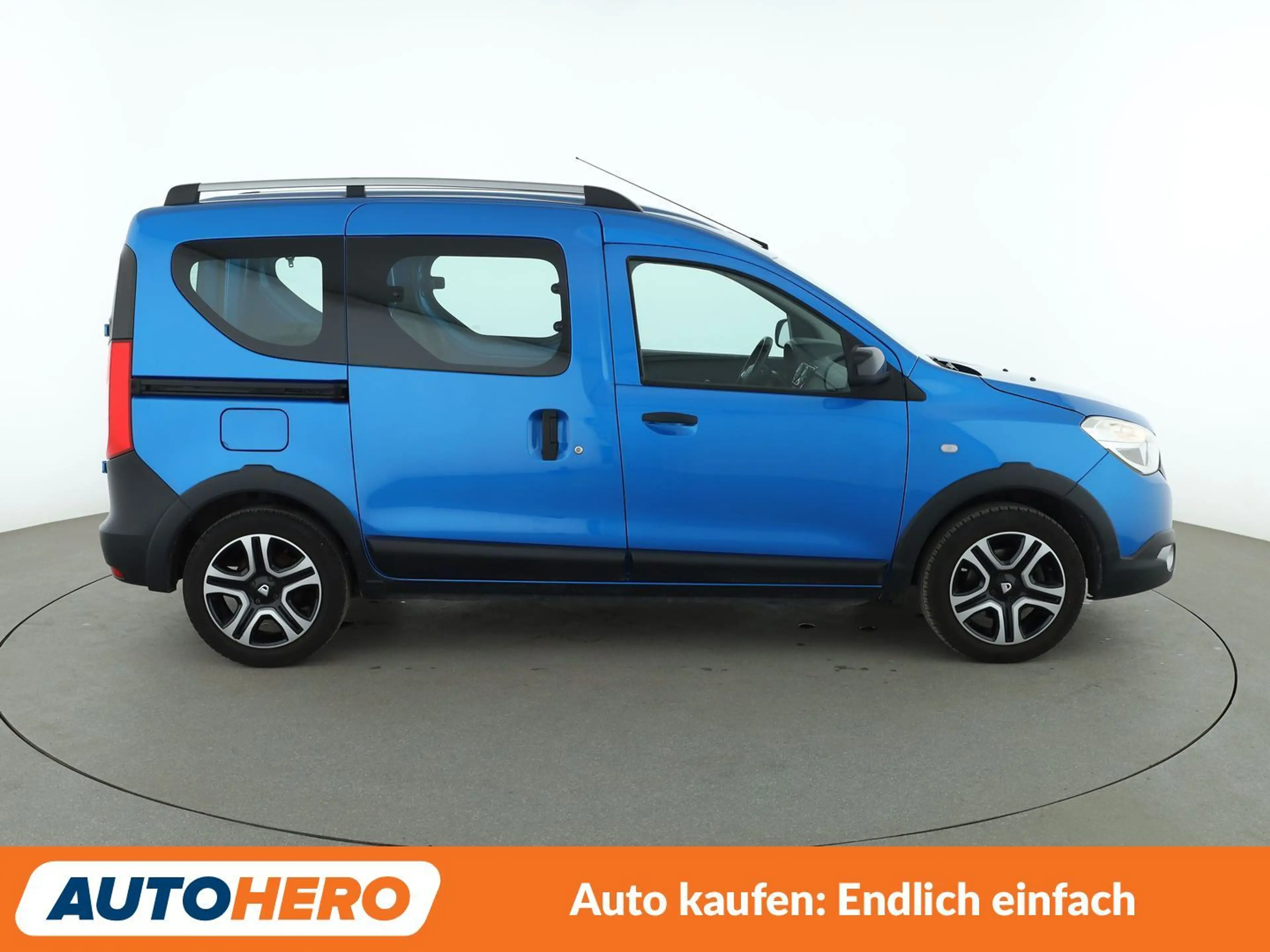 Dacia Dokker 1.2 TCe Stepway Celebration*NAVI*TEMPO*CAM*PDC* — photo 7