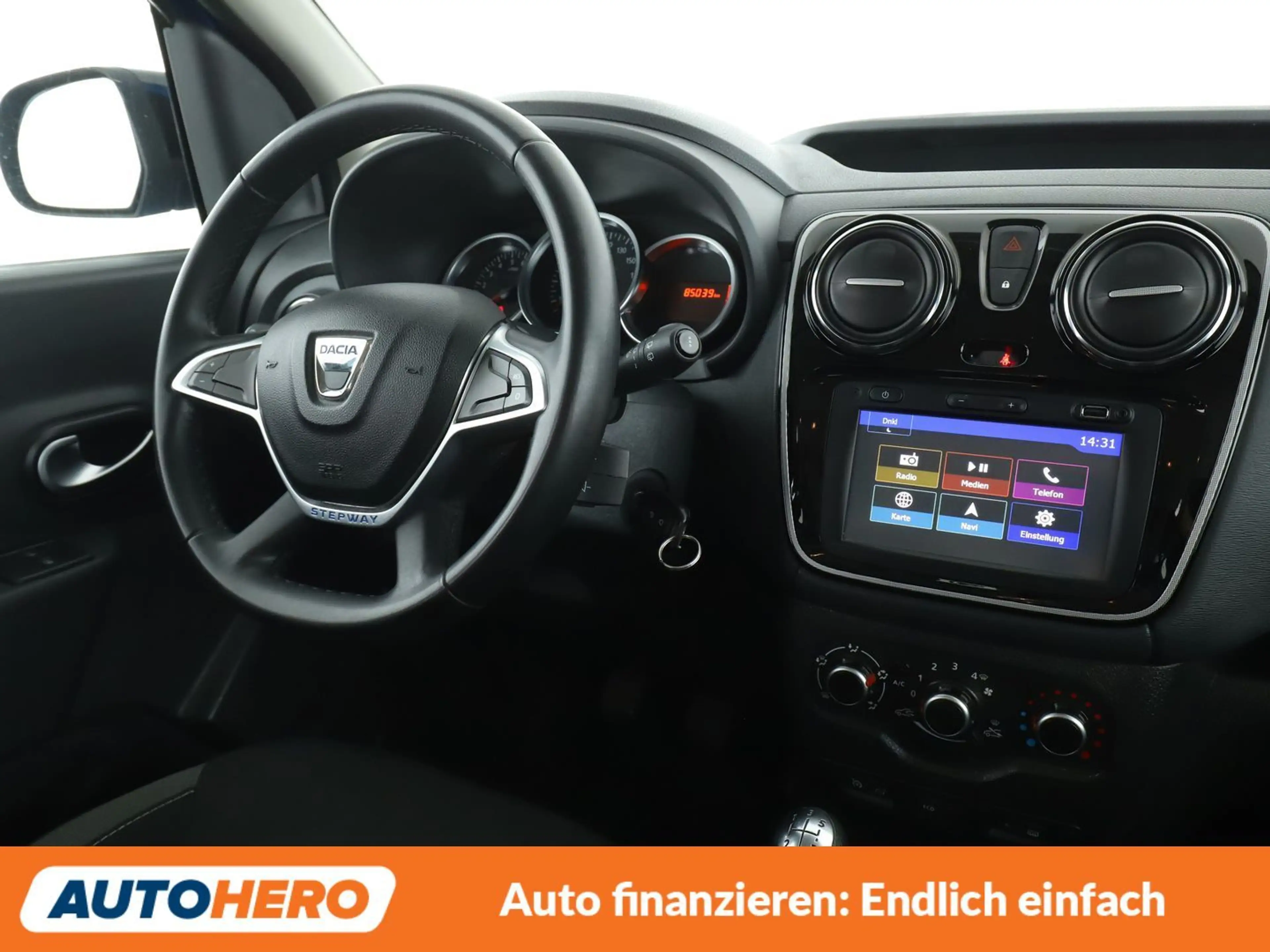Dacia Dokker 1.2 TCe Stepway Celebration*NAVI*TEMPO*CAM*PDC* — photo 13