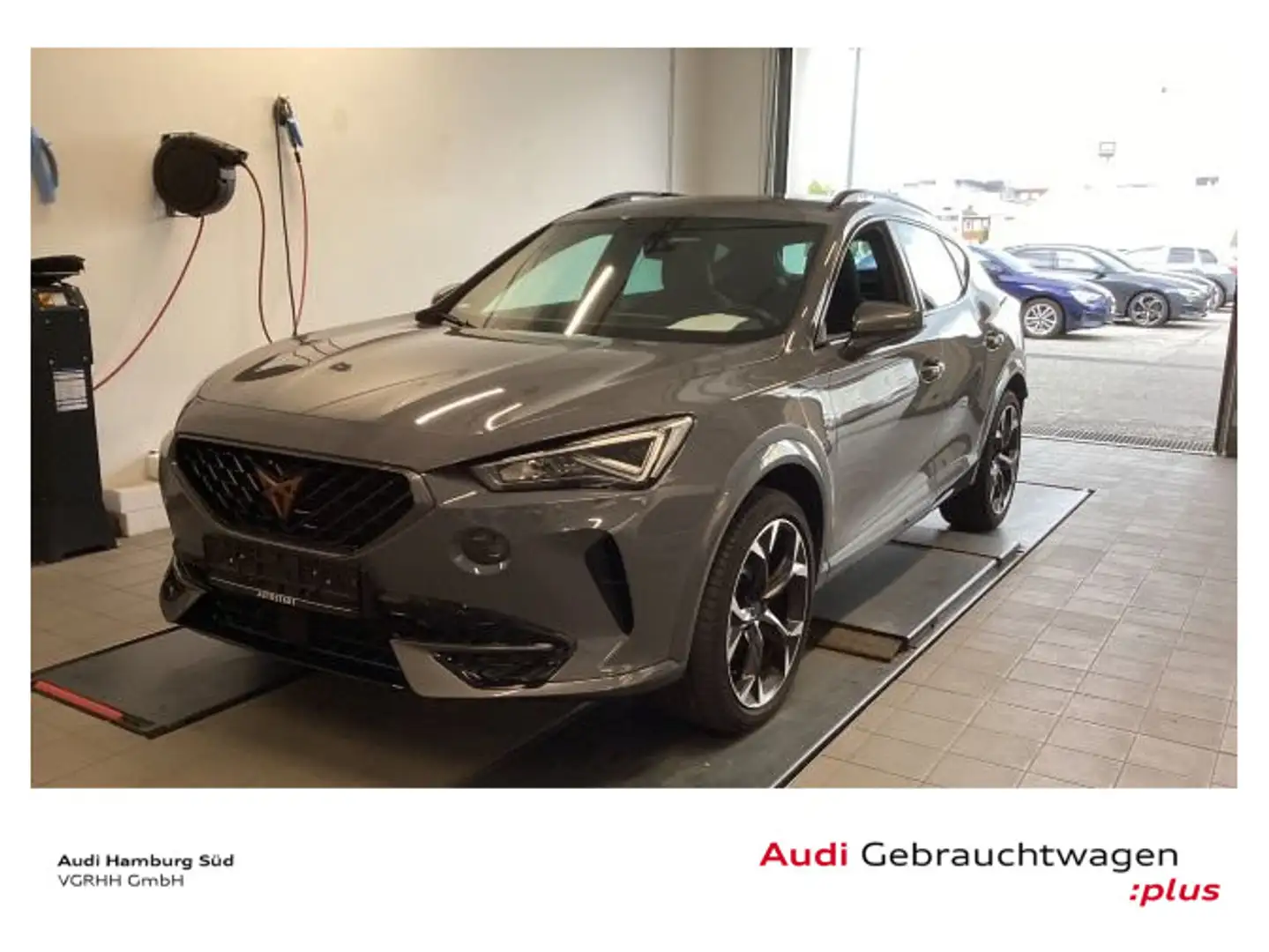 CUPRA Formentor 1.4 e-Hybrid DSG NAVI/KAMERA/LM19/LED Grau - 1