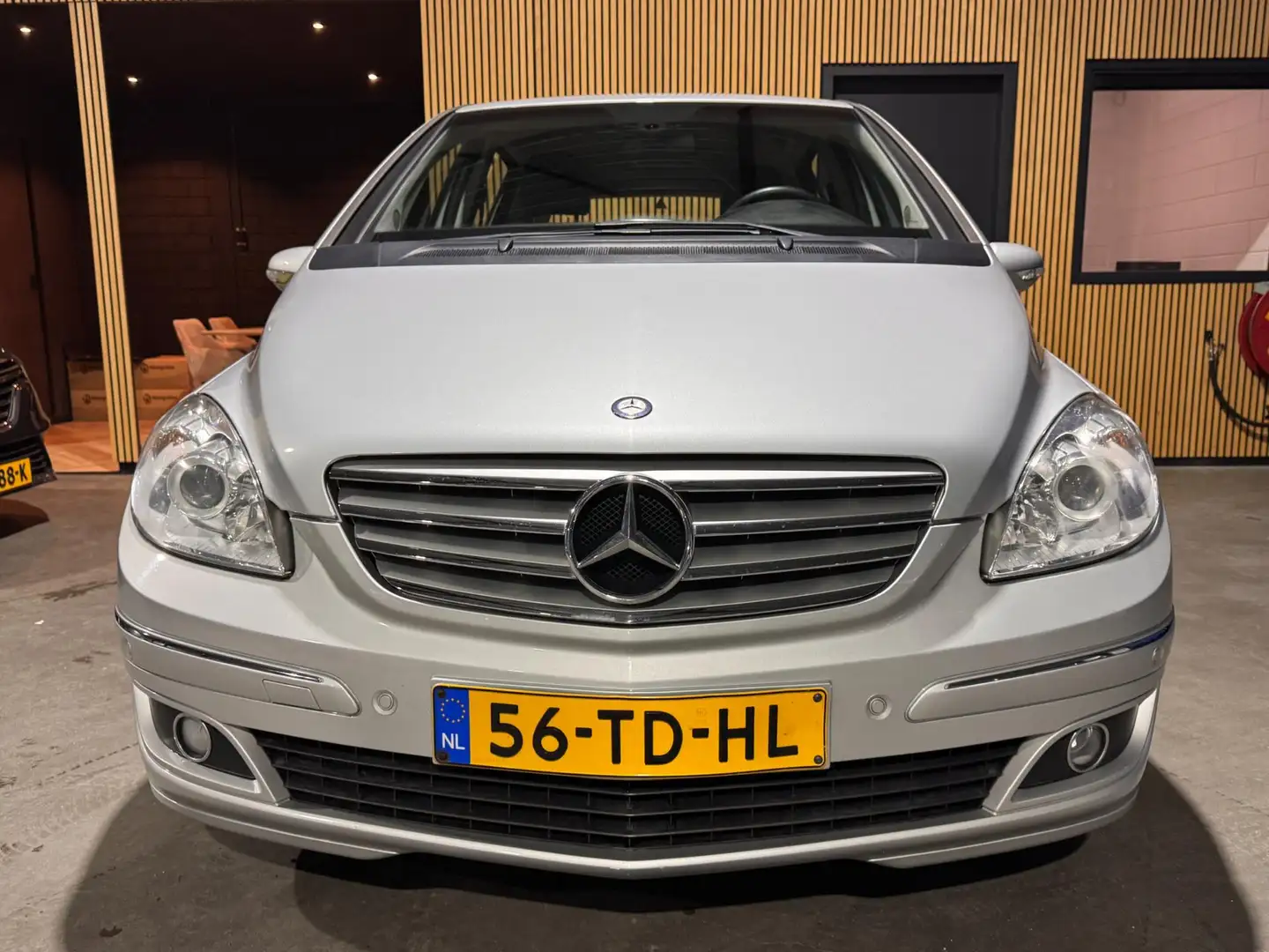 Mercedes-Benz B 170 Automaat Airco|PDC|Cruise|NAP Grau - 2