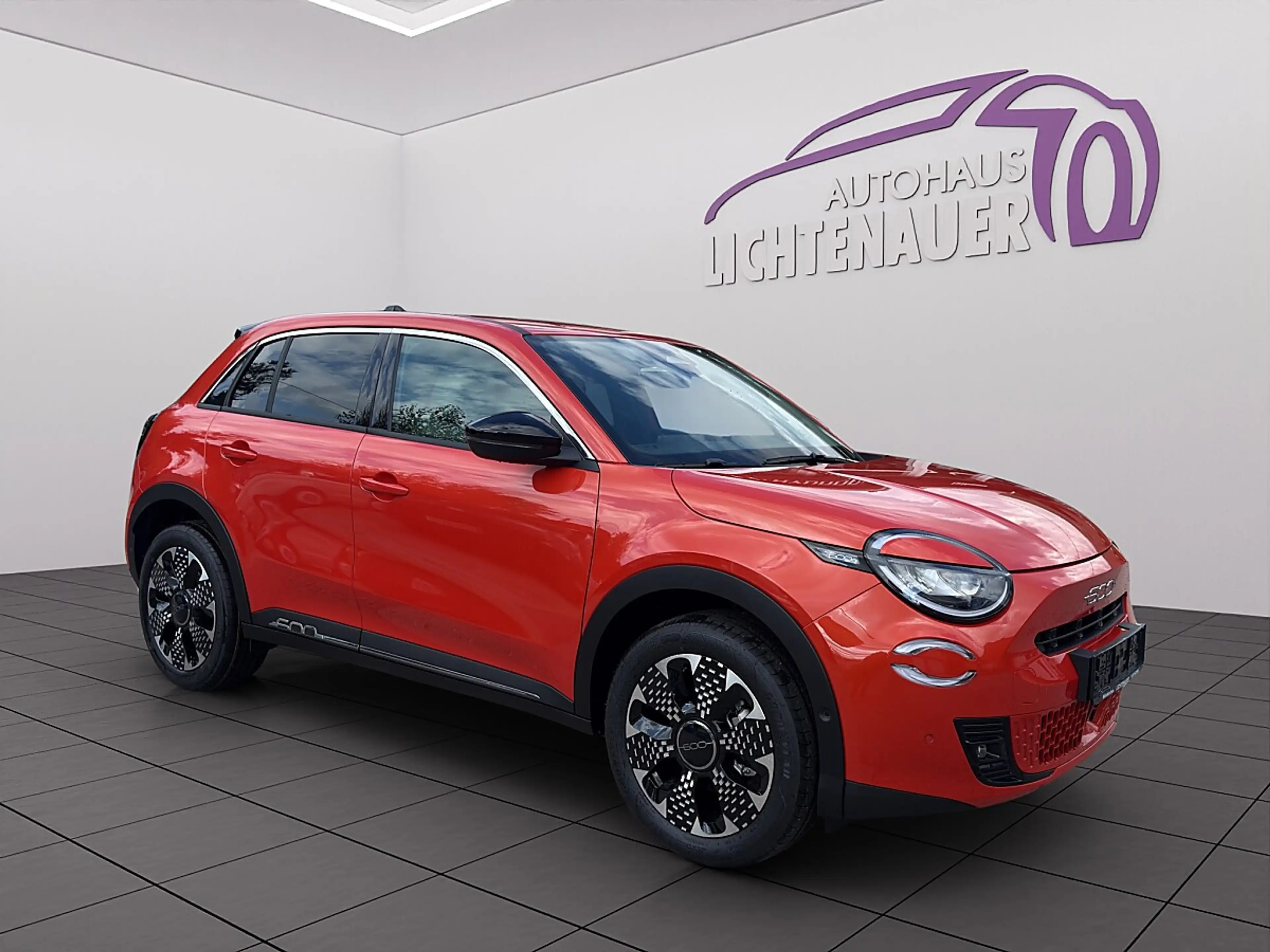 Fiat 600 Hybrid mHEV 110 6-Gang eDCT La Prima — photo 7