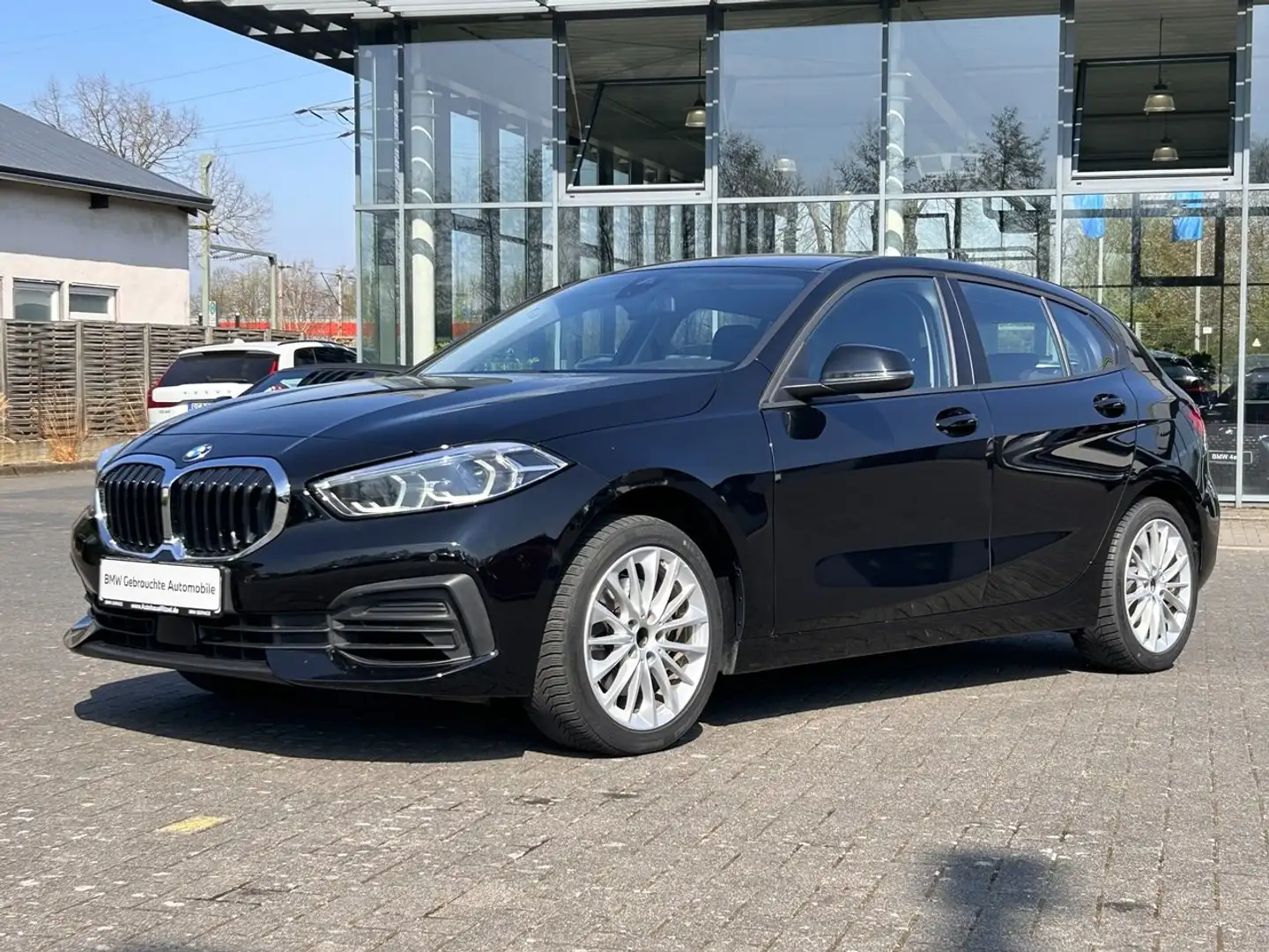 BMW 116 116i Advantage / Live Cockpit Plus / DAB Schwarz - 1