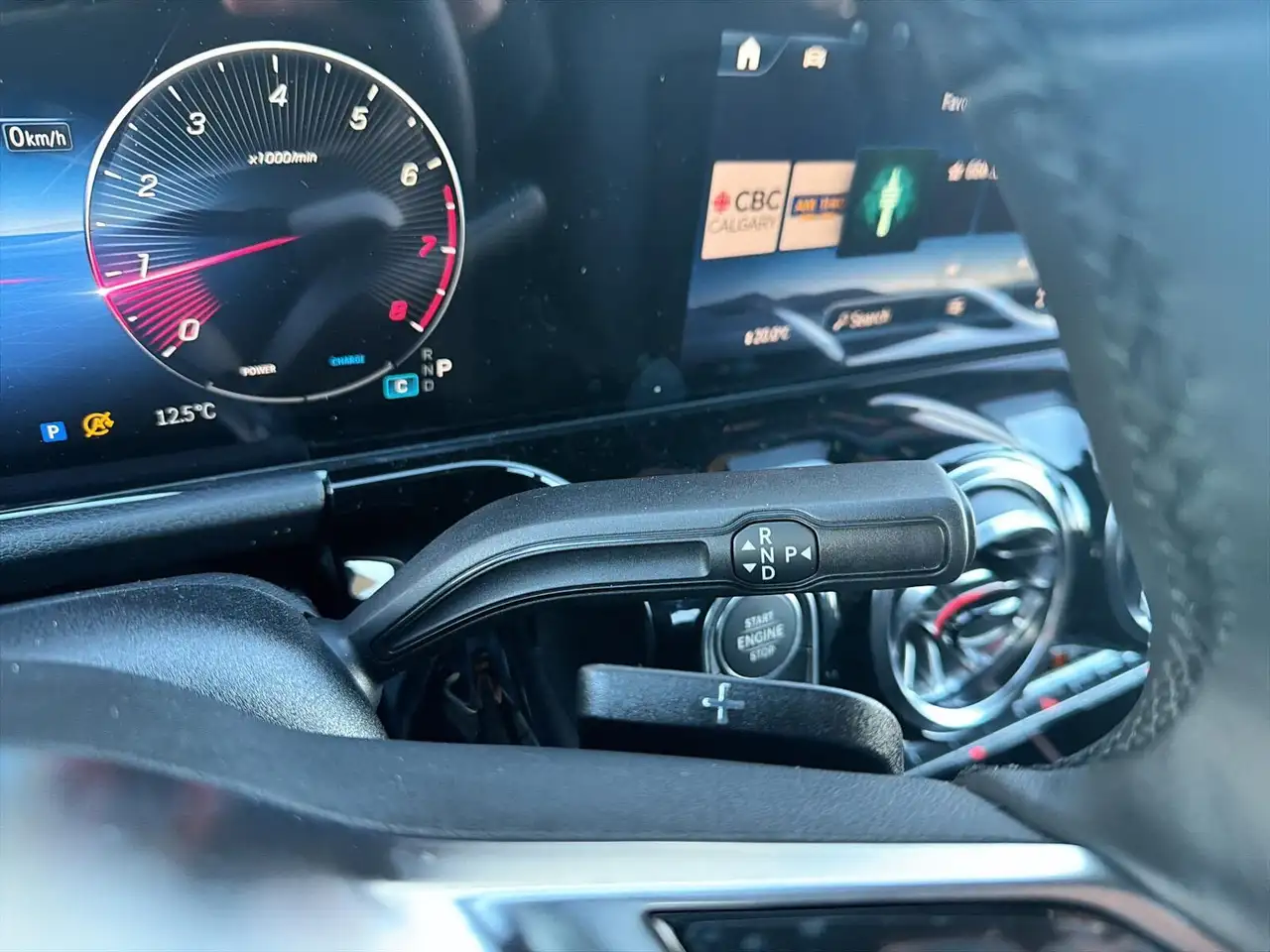 Mercedes-Benz GLA снимка Mercedes-Benz GLA