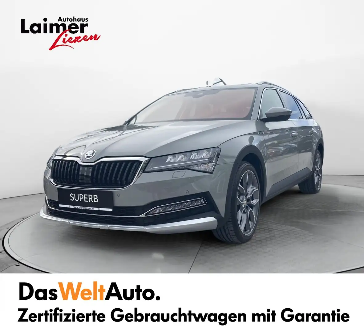 Skoda Superb 4x4 SCOUT TDI DSG Grau - 1