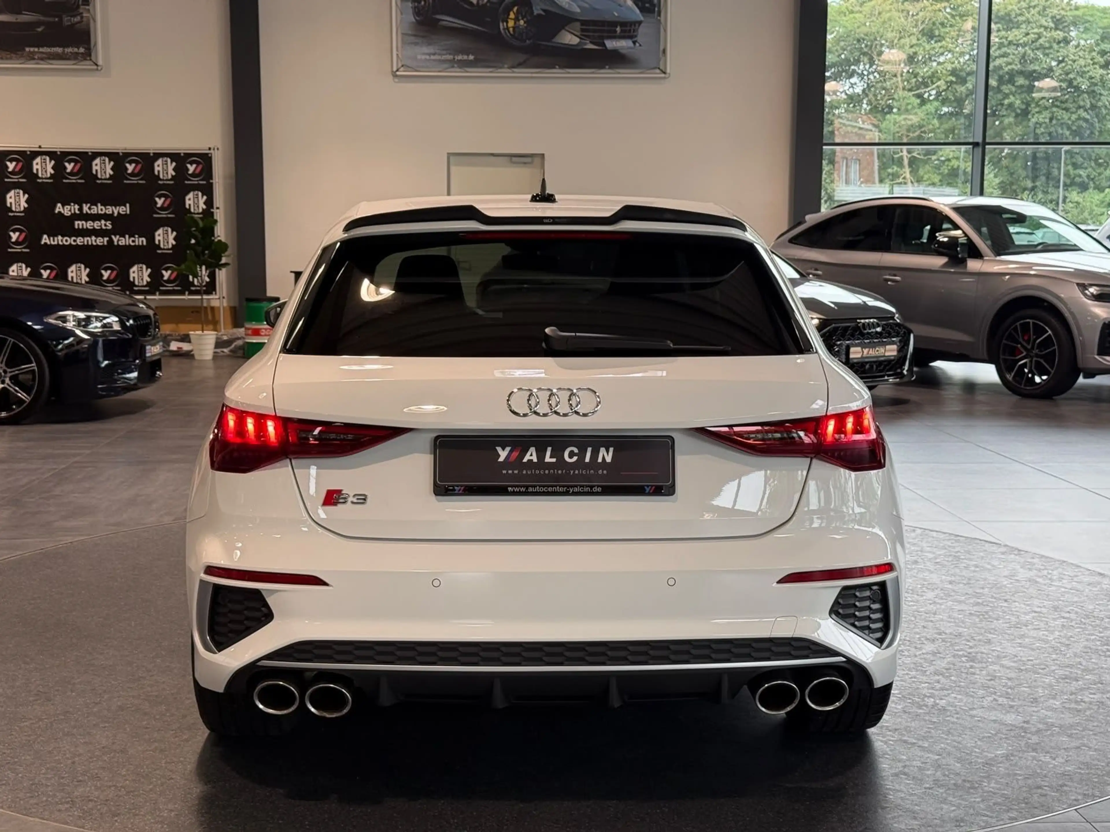 Audi S3 TFSI S tronic quattro Sportback 1.HA/S-HEFT — photo 9