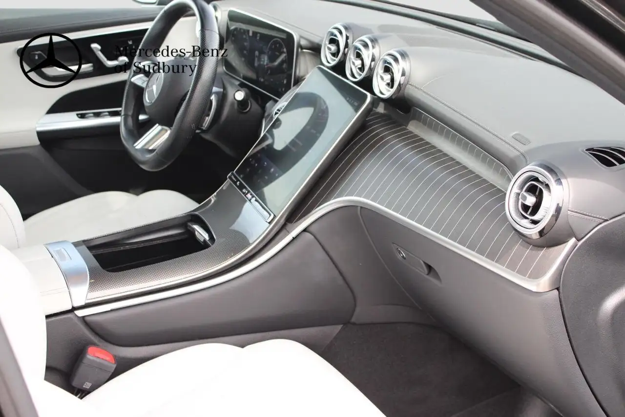 Mercedes-Benz GLC снимка Mercedes-Benz GLC