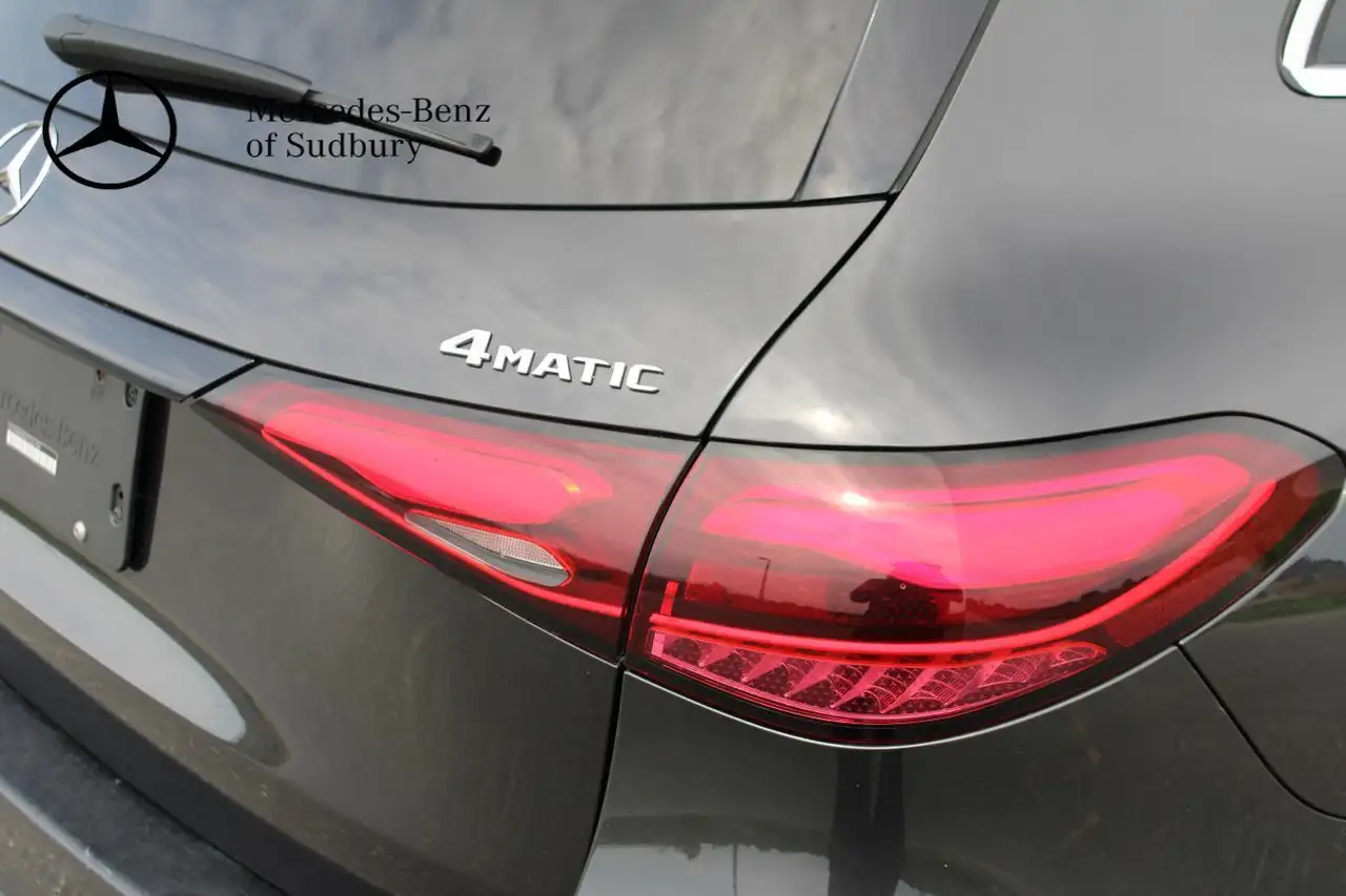 Mercedes-Benz GLC снимка Mercedes-Benz GLC
